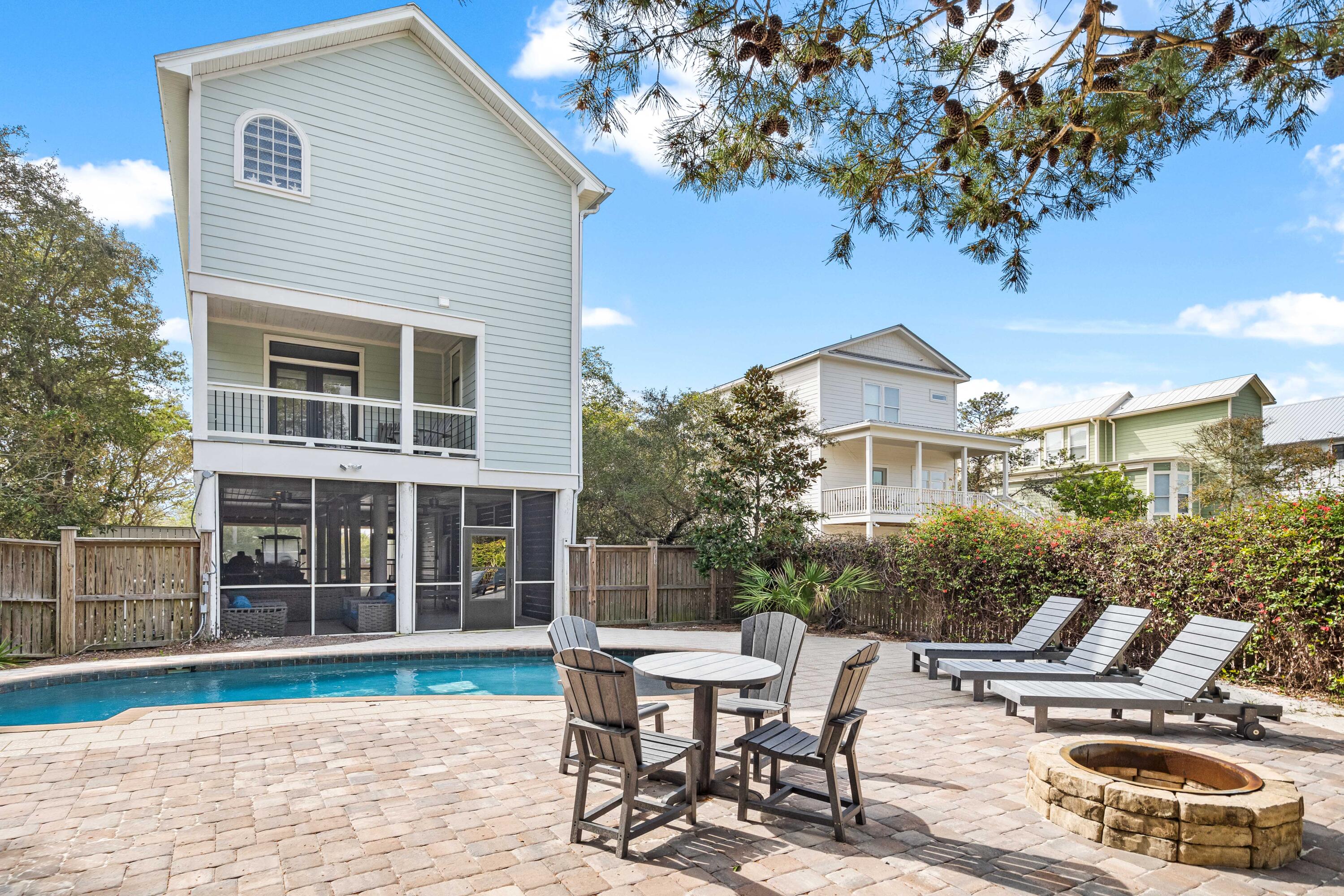 GULF LAKE BEACHES ESTATES - Residential