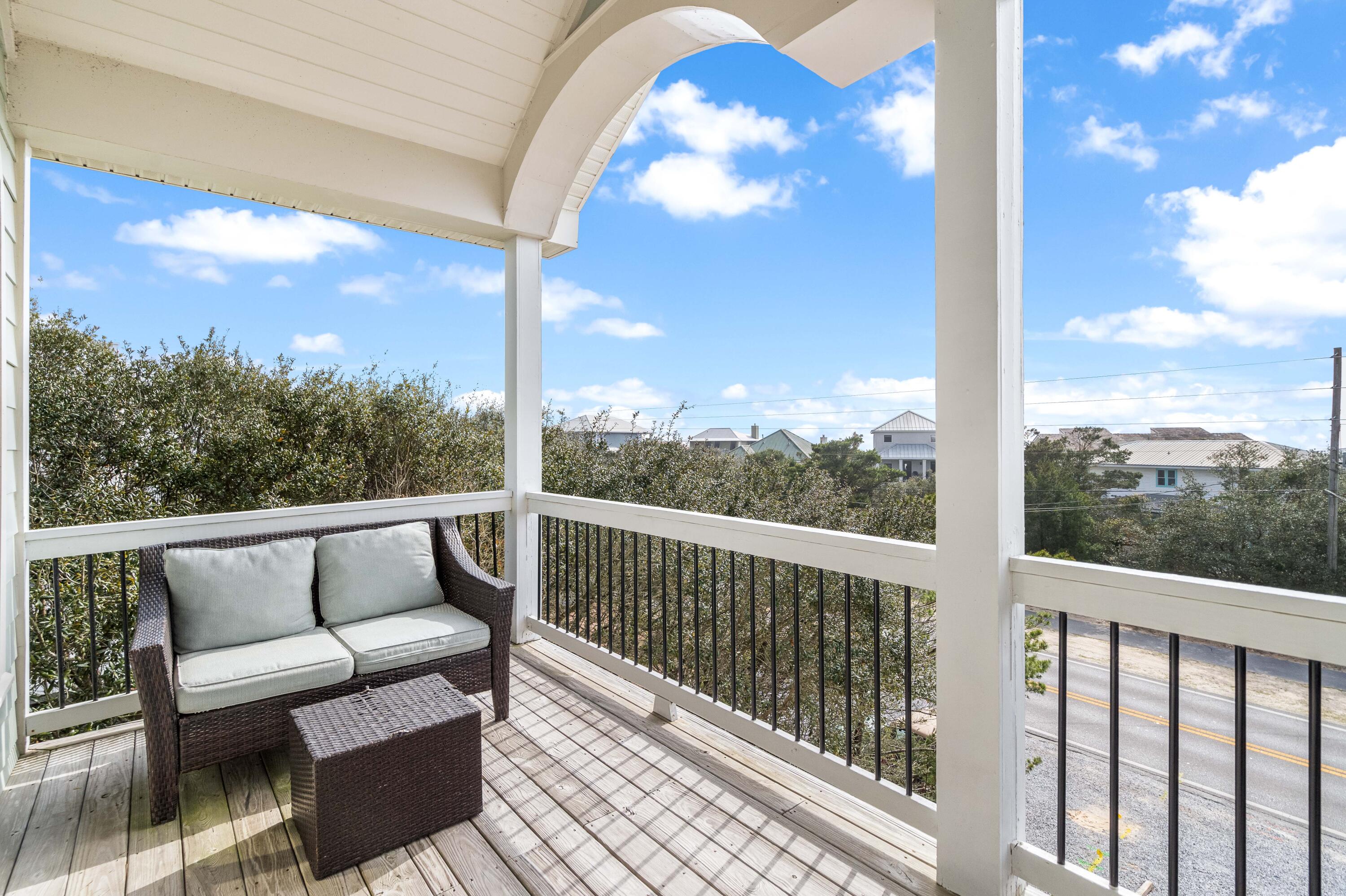 GULF LAKE BEACHES ESTATES - Residential