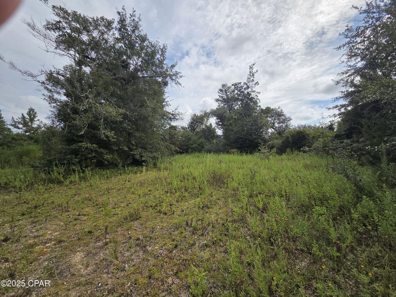 NO RECORDED SUBDIVISION - Land