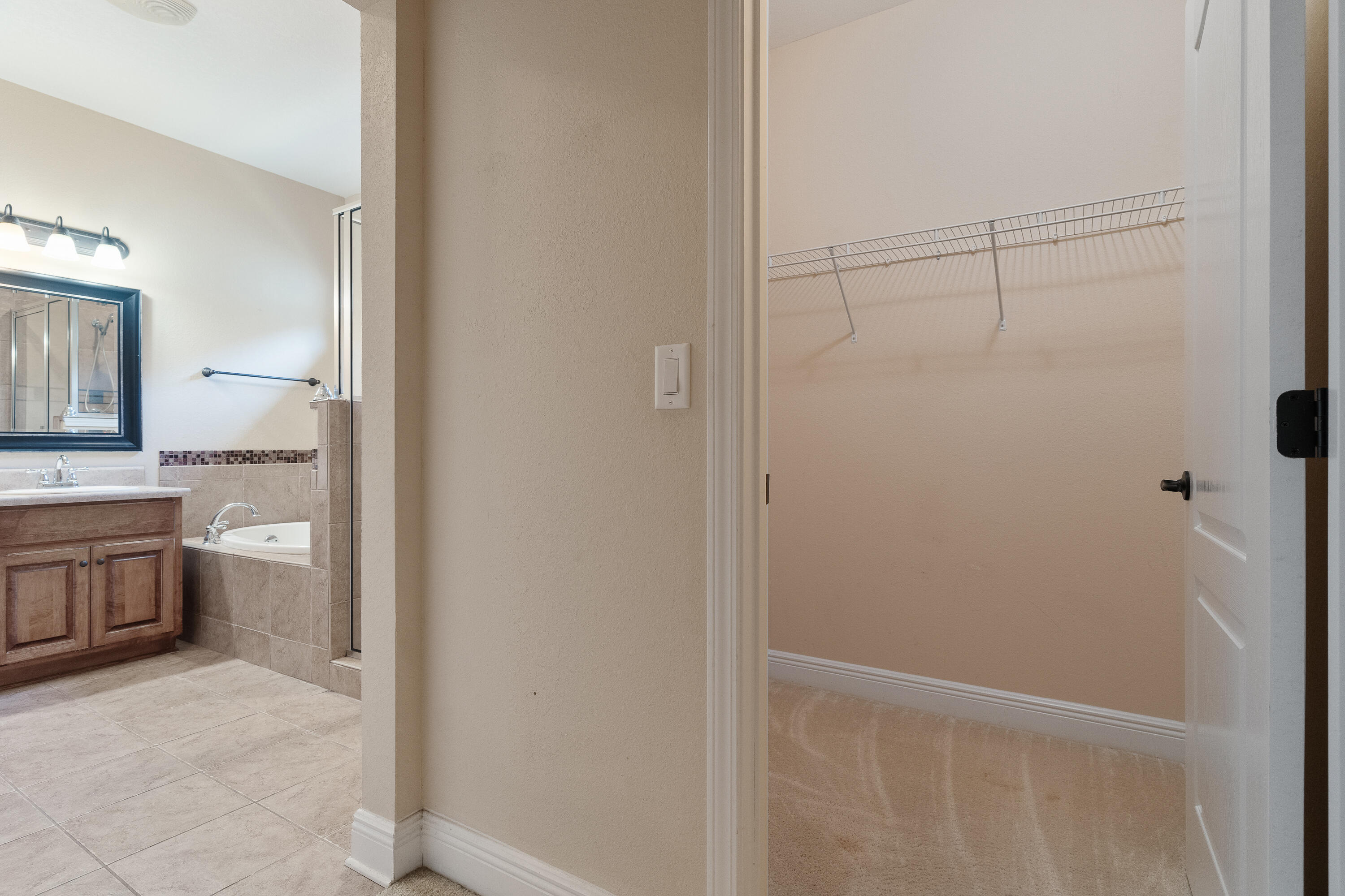 FOUNTAINVIEW - Residential