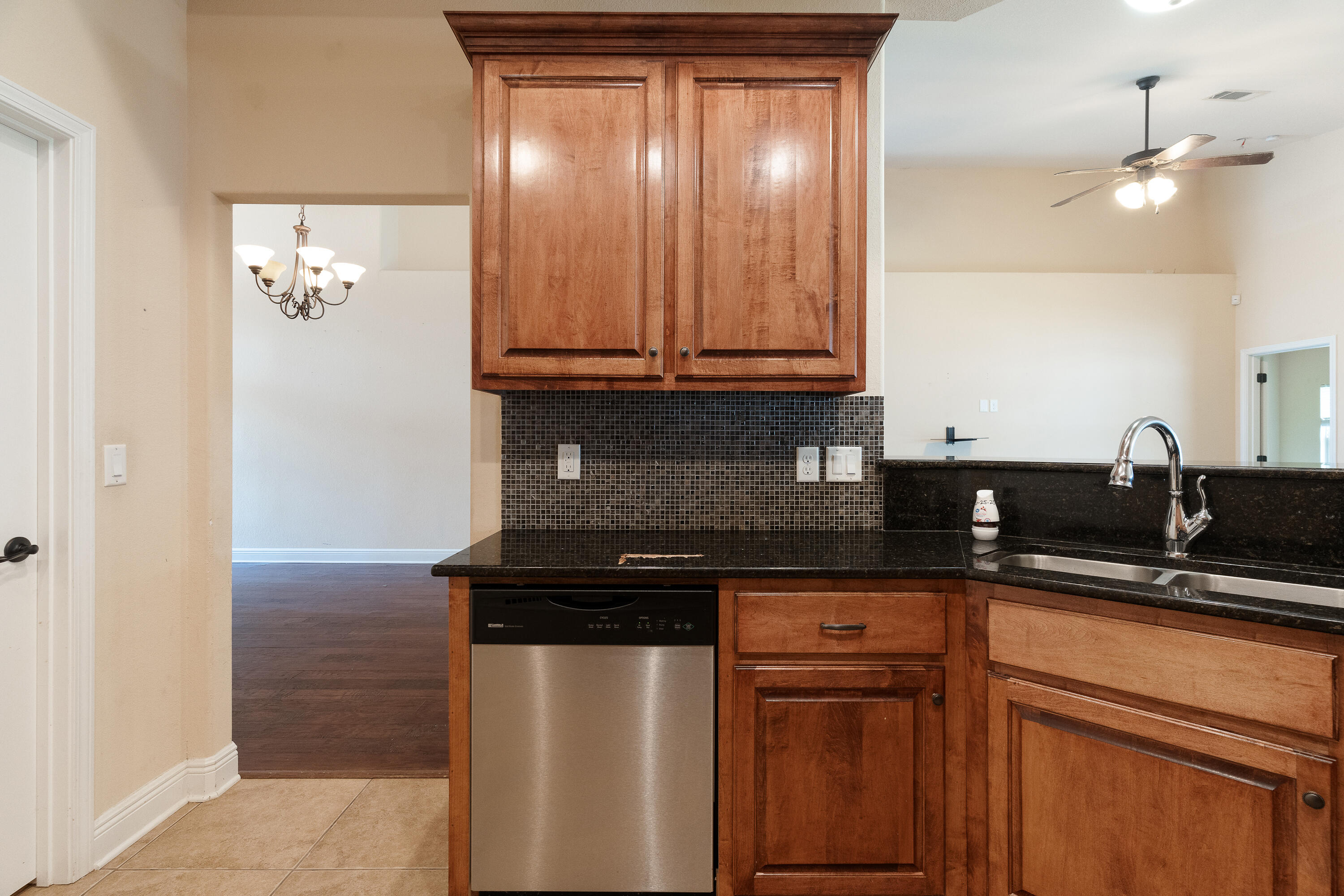 FOUNTAINVIEW - Residential