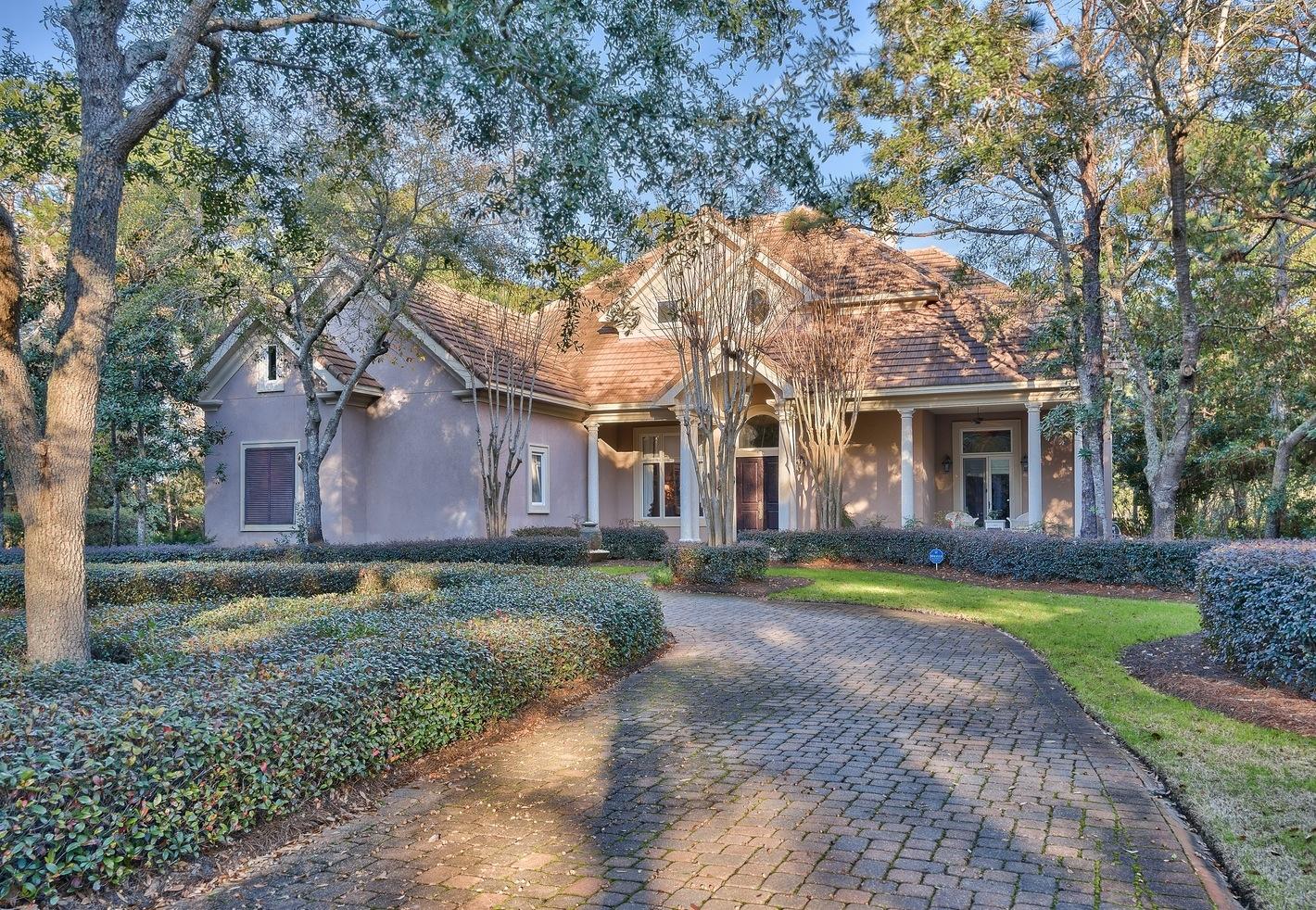 BURNT PINE - Residential