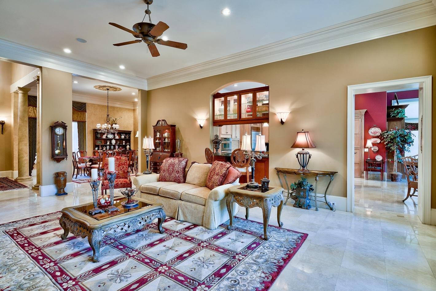 BURNT PINE - Residential