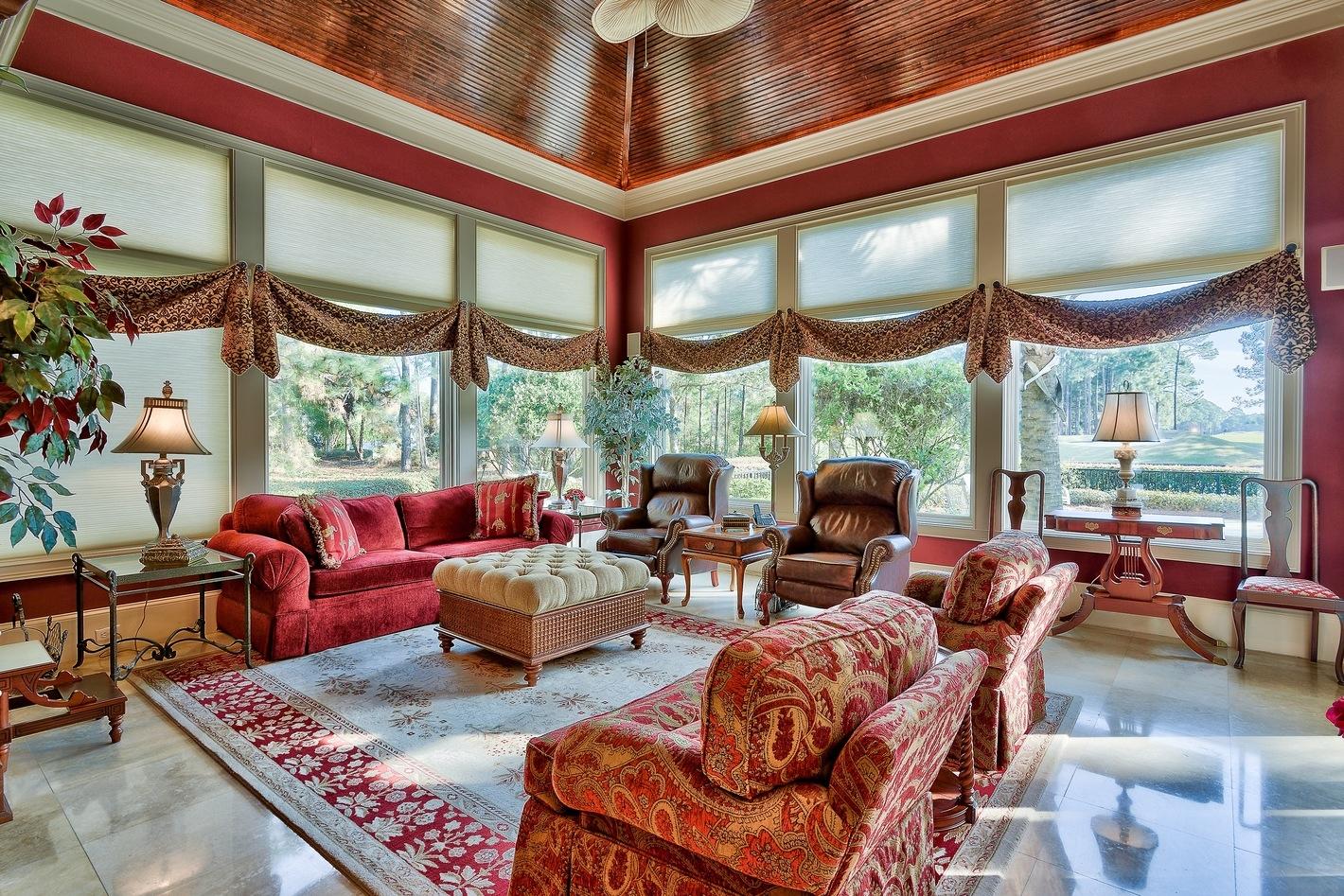 BURNT PINE - Residential