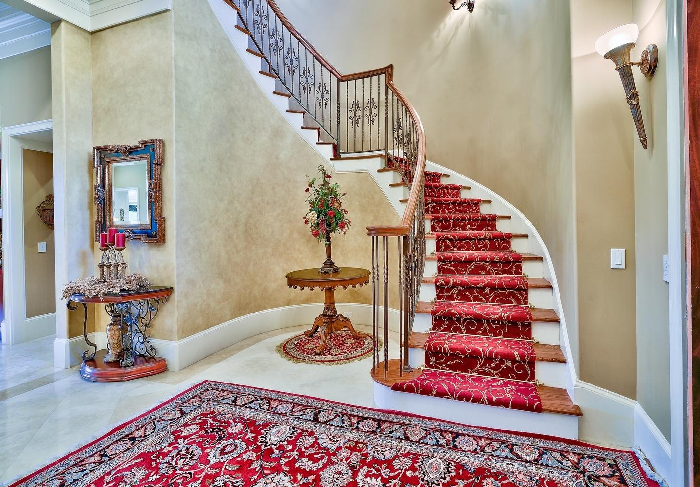 BURNT PINE - Residential