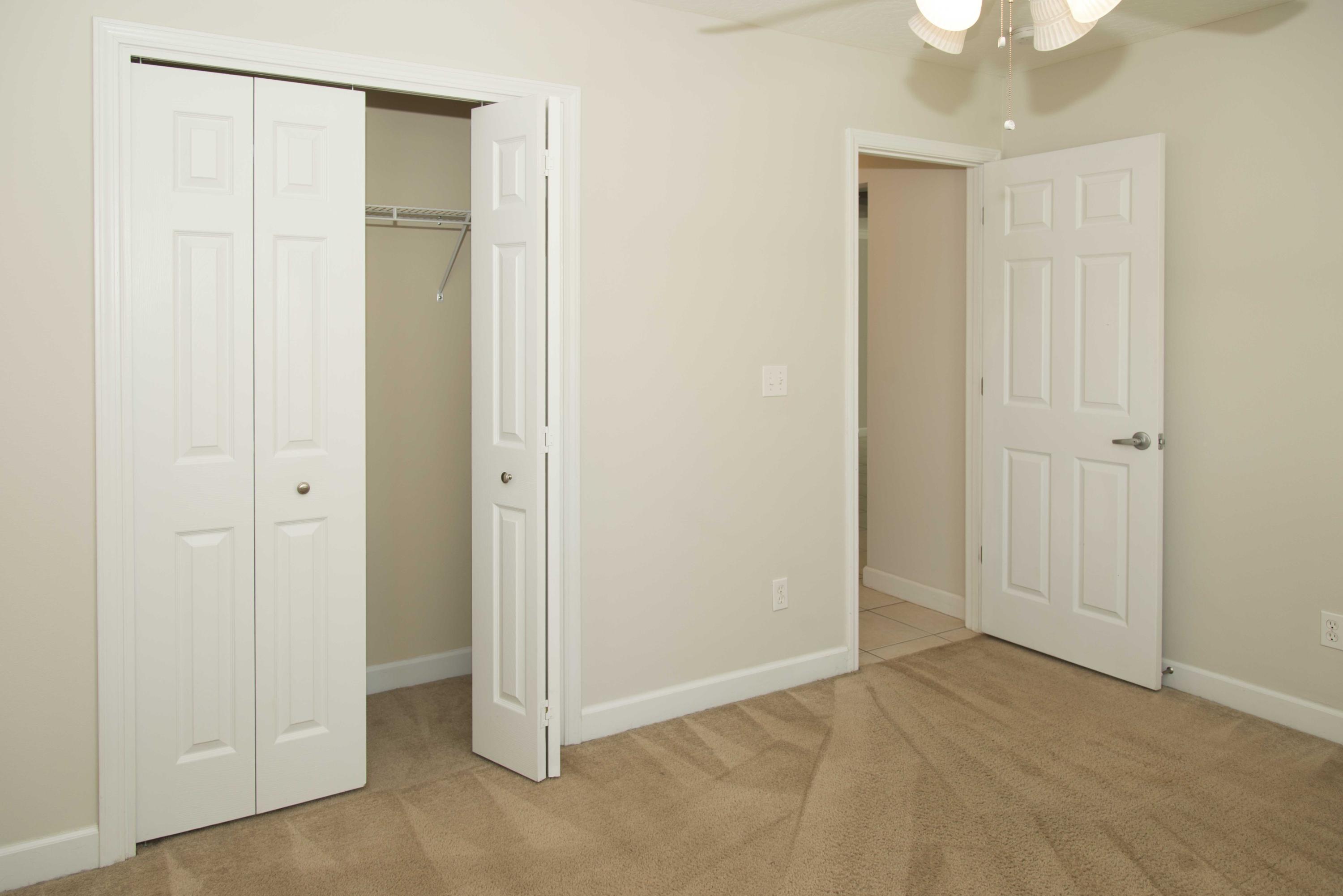 SHANGRILA - Residential Lease