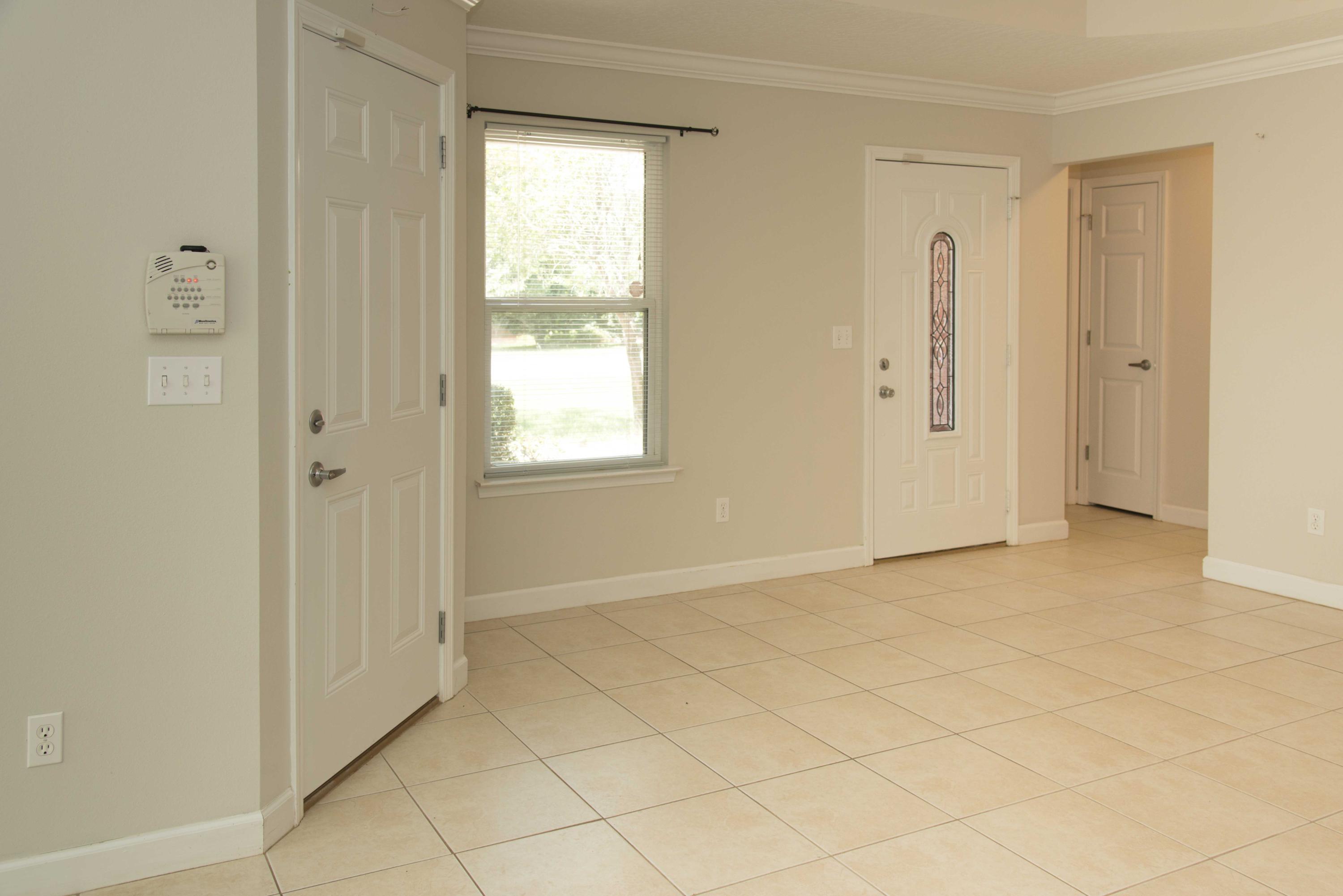 SHANGRILA - Residential Lease