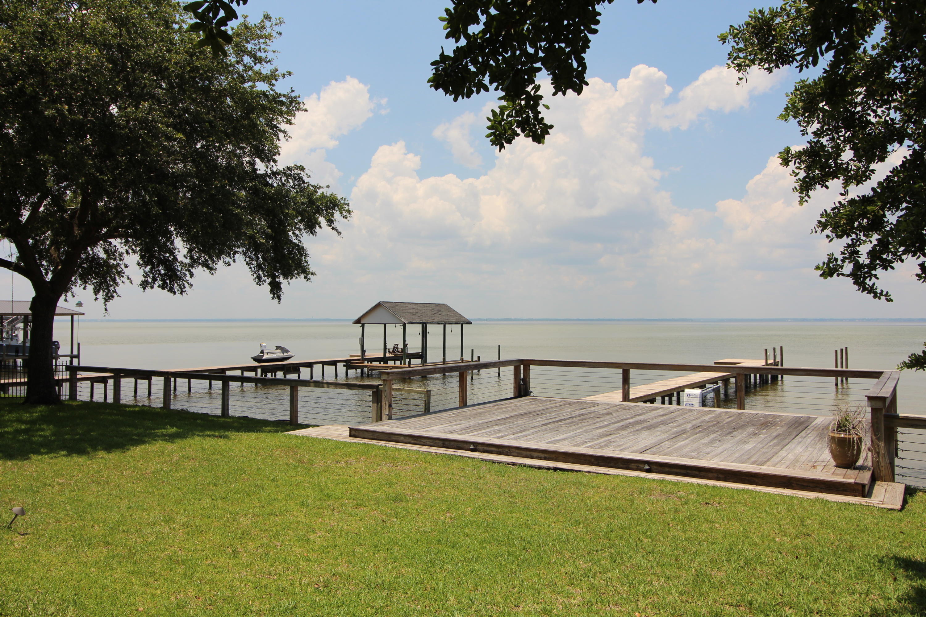 MORENO ACRES S/D - Residential Lease