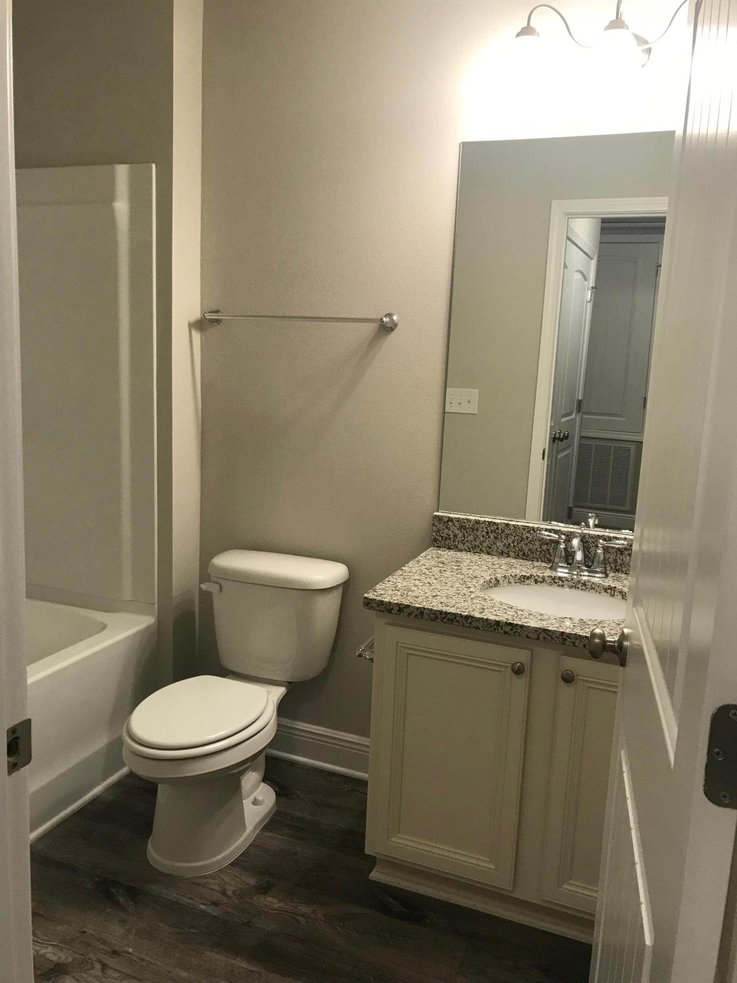 MILLER'S CROSSING - Residential Lease