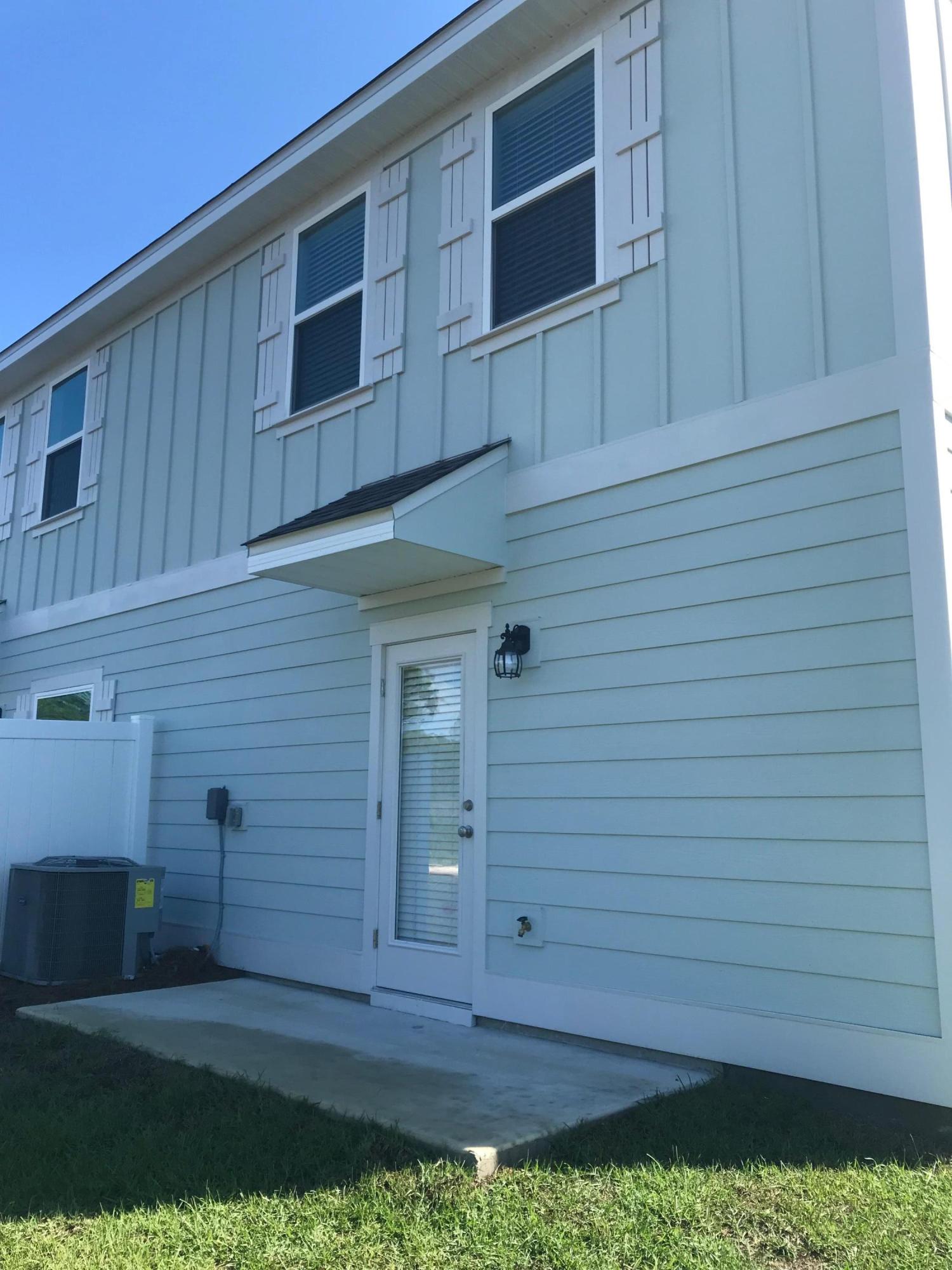 MILLER'S CROSSING - Residential Lease