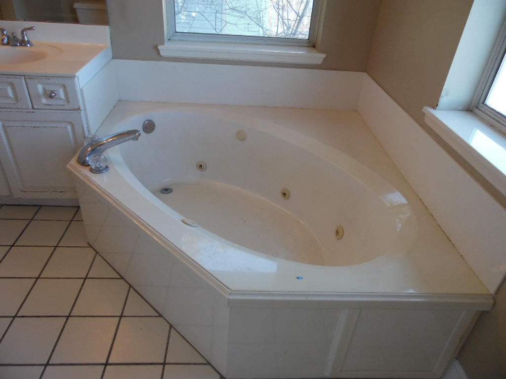 KOKOMO KOVE - Residential