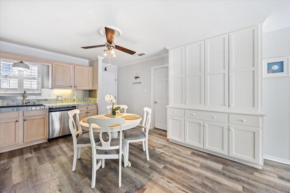 HERMITAGE CONDOMINIUM - Residential