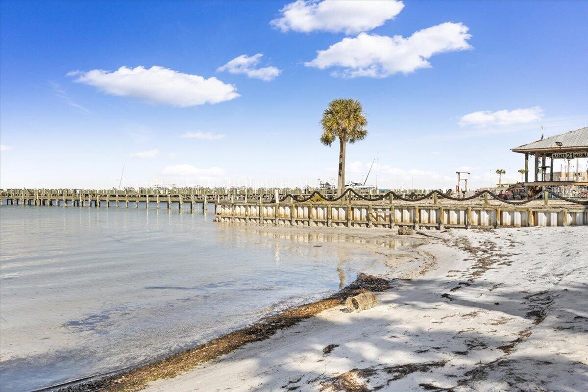 HERMITAGE CONDOMINIUM - Residential