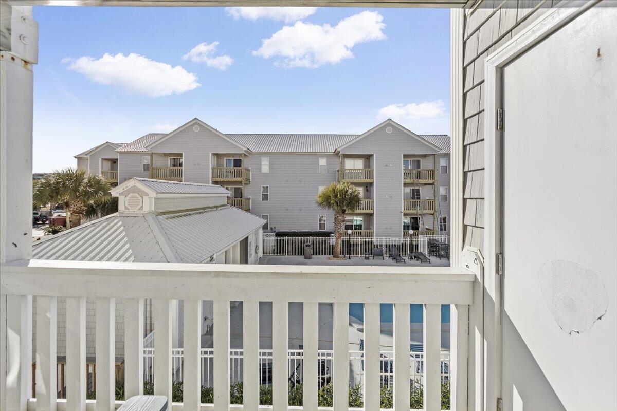 HERMITAGE CONDOMINIUM - Residential