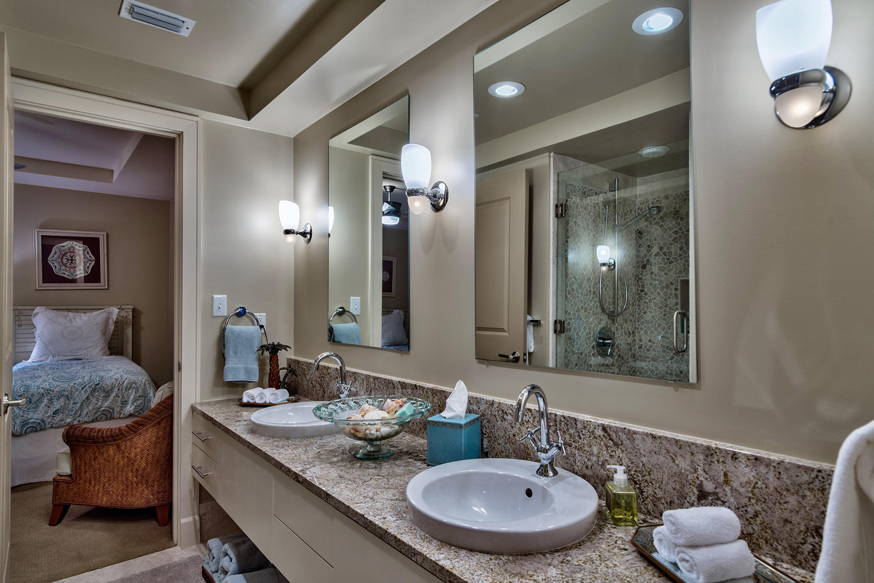 PARK PLACE ON SEAGROVE BEACH - Residential