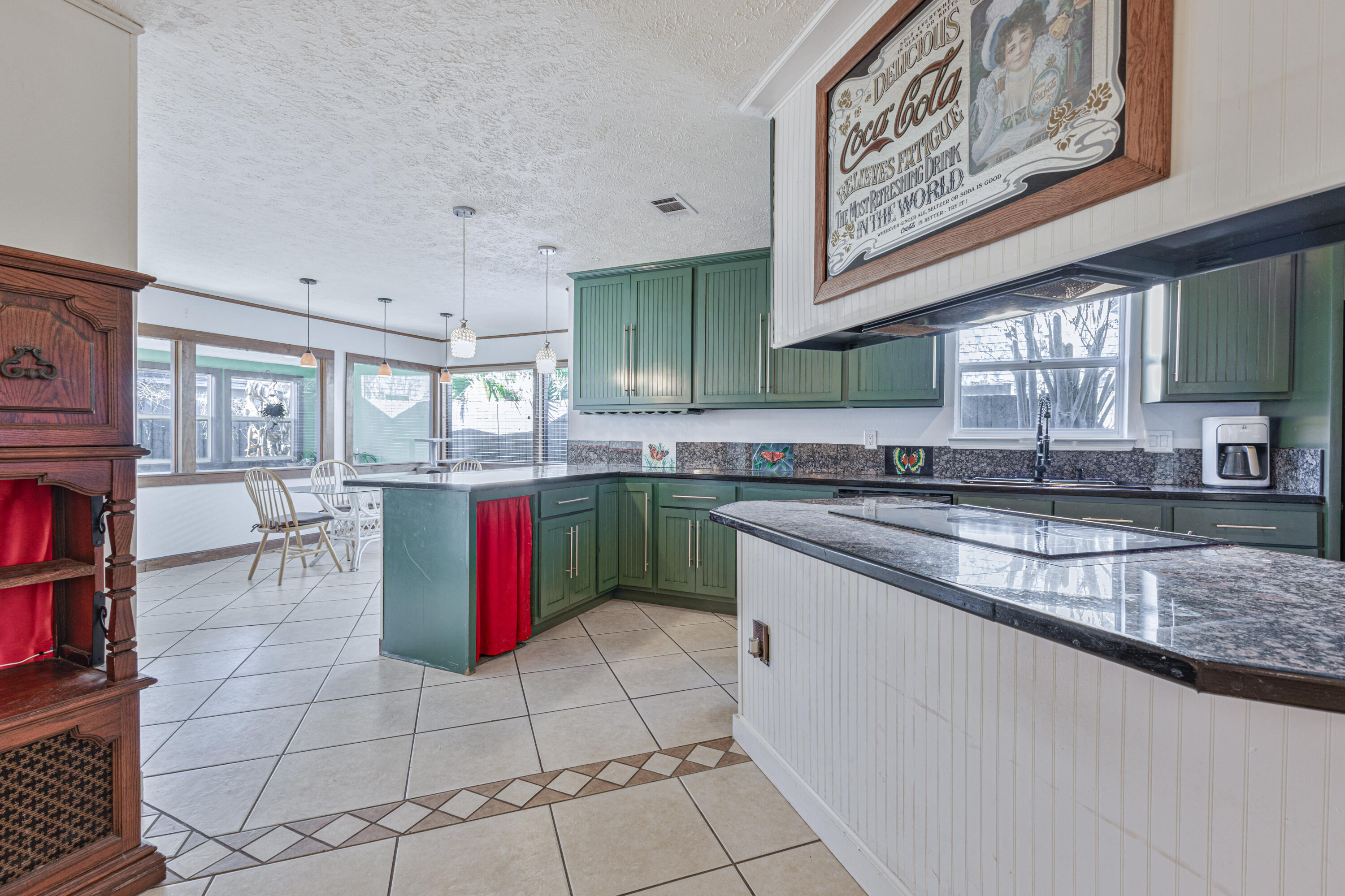 HERITAGE VILLAGE - Residential