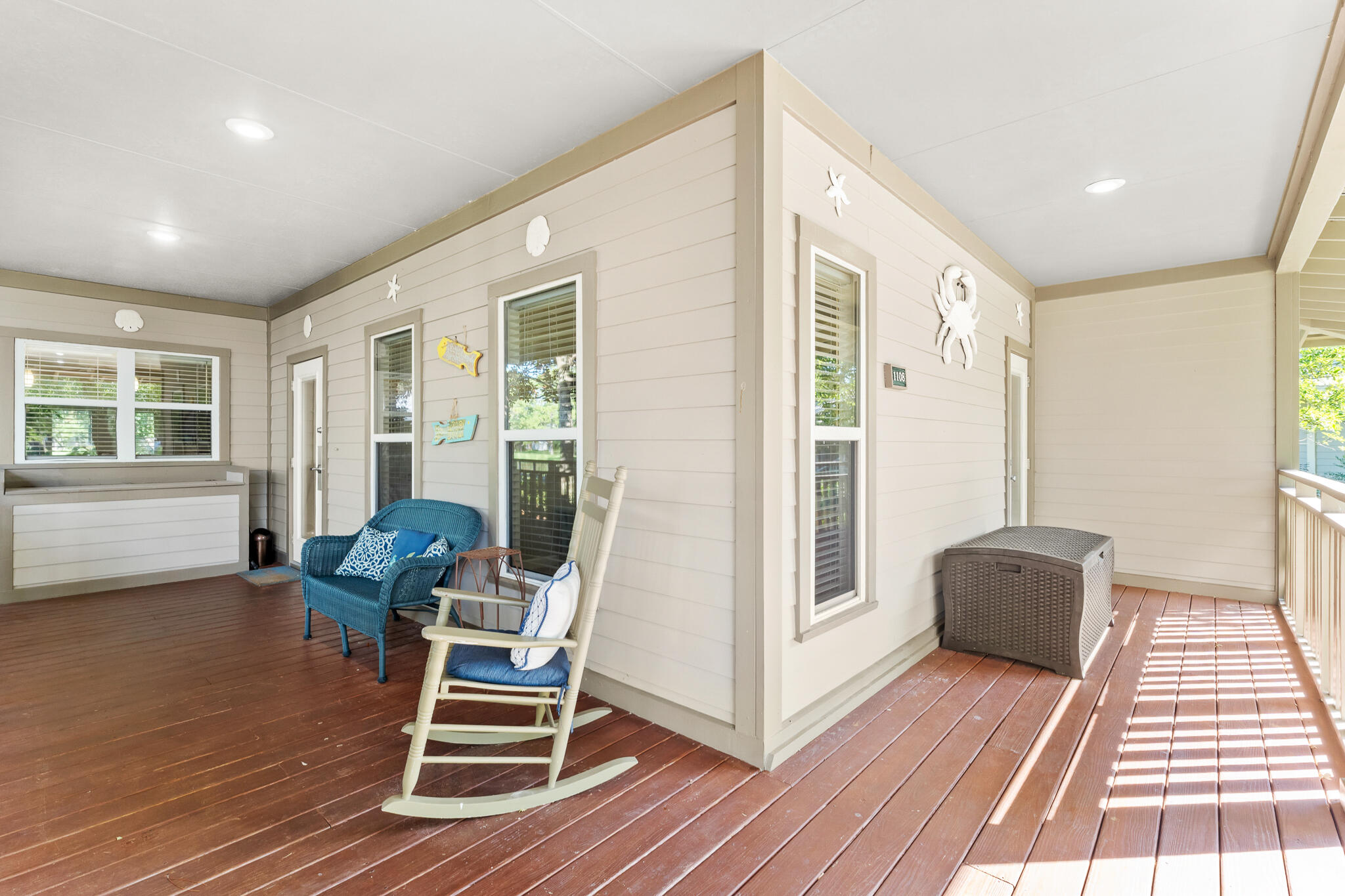 PRESTWICK PLACE - Residential