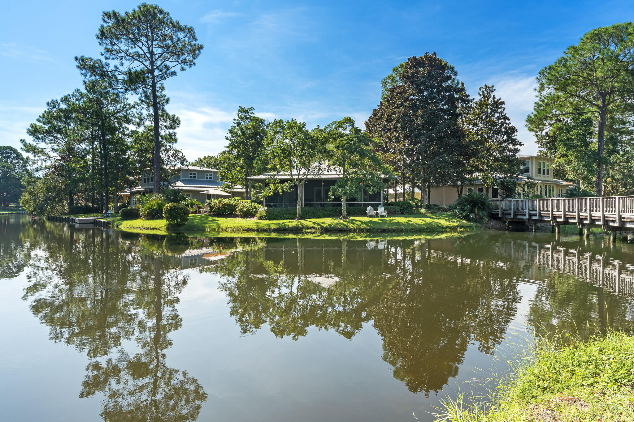 PRESTWICK PLACE - Residential