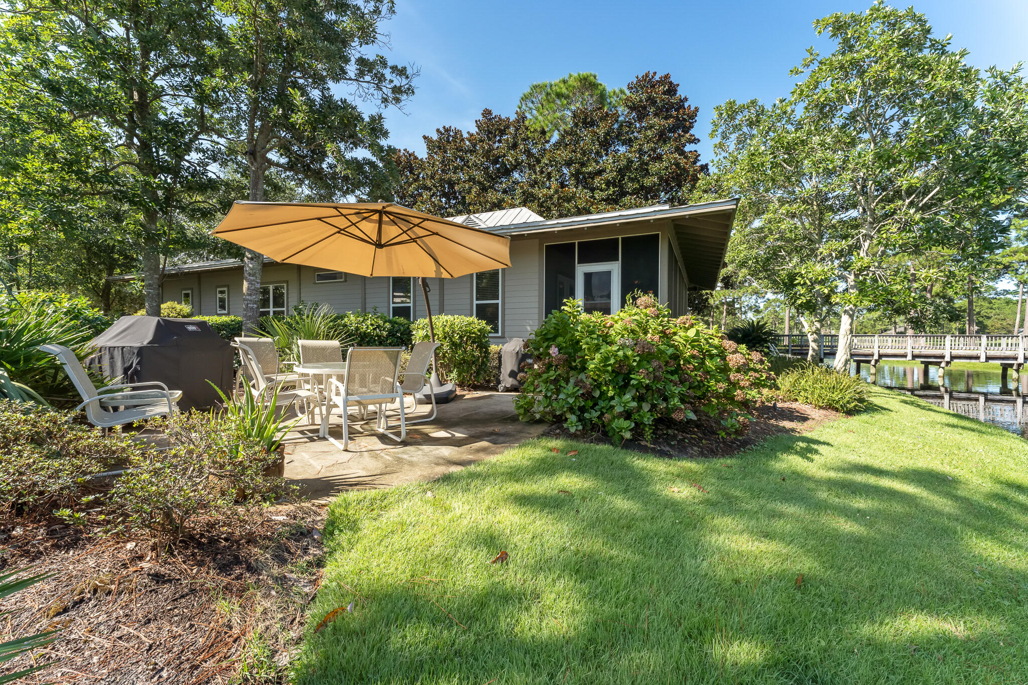 PRESTWICK PLACE - Residential