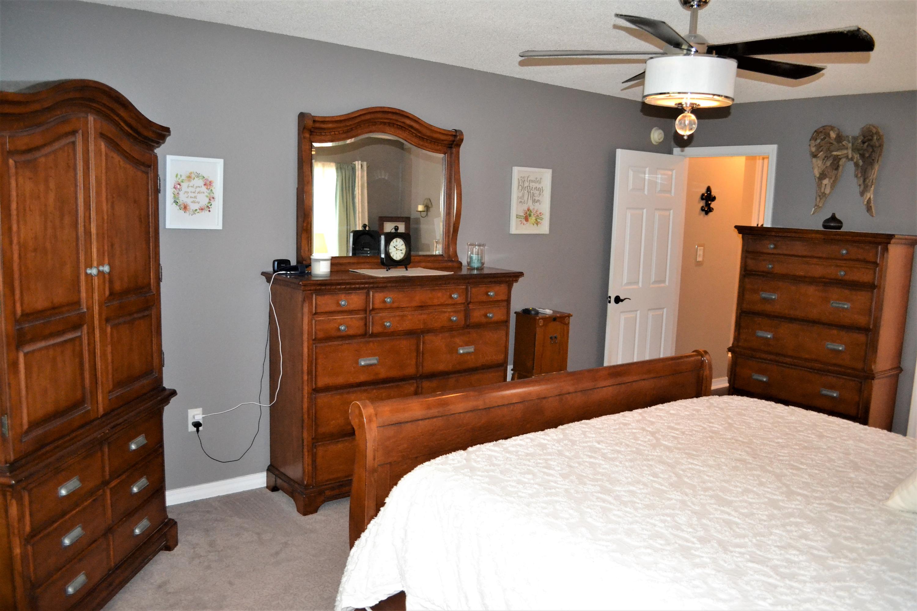 SILVER OAKS PH II - Residential