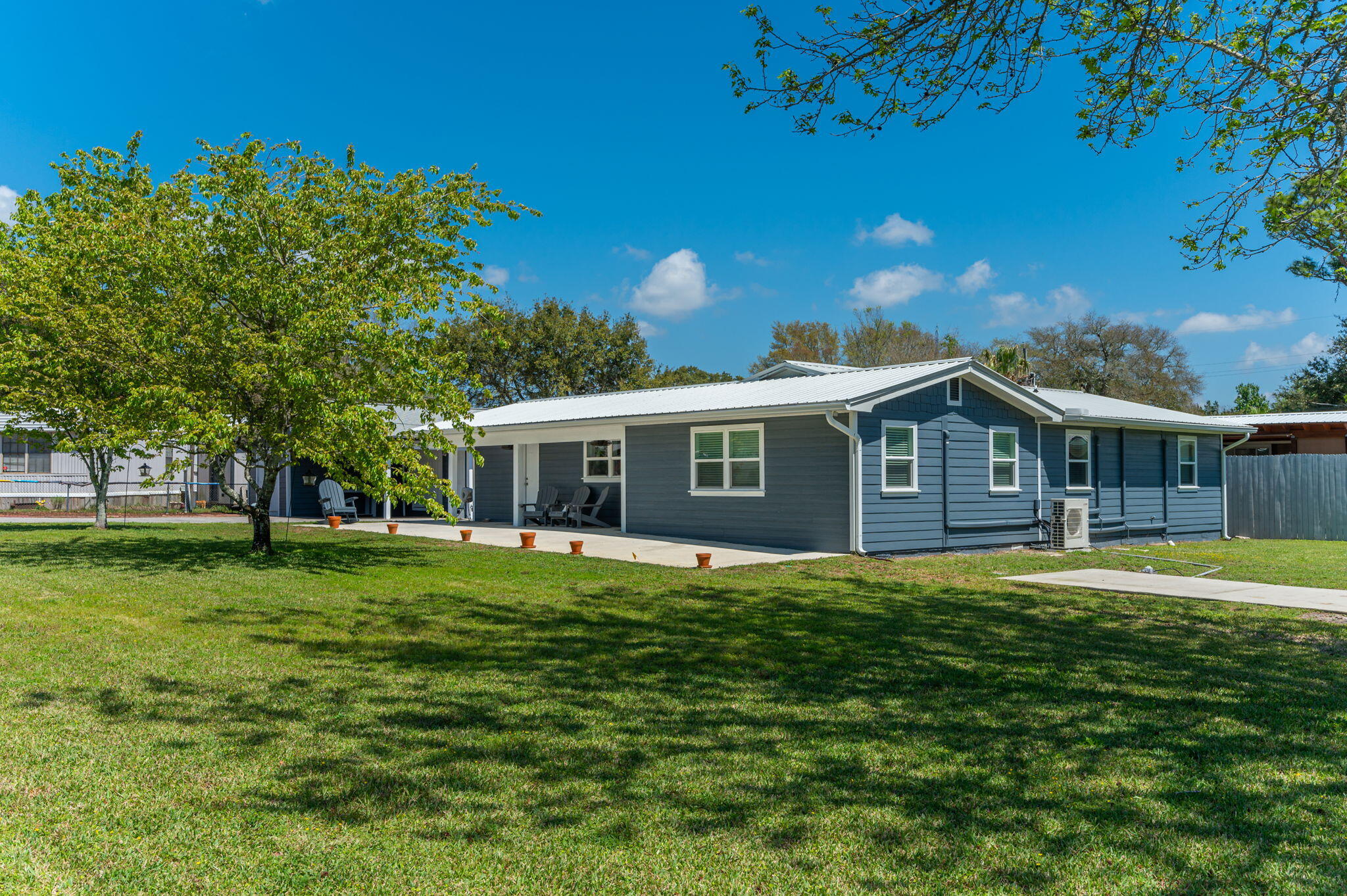 SEASHORE VILLAGE - Residential