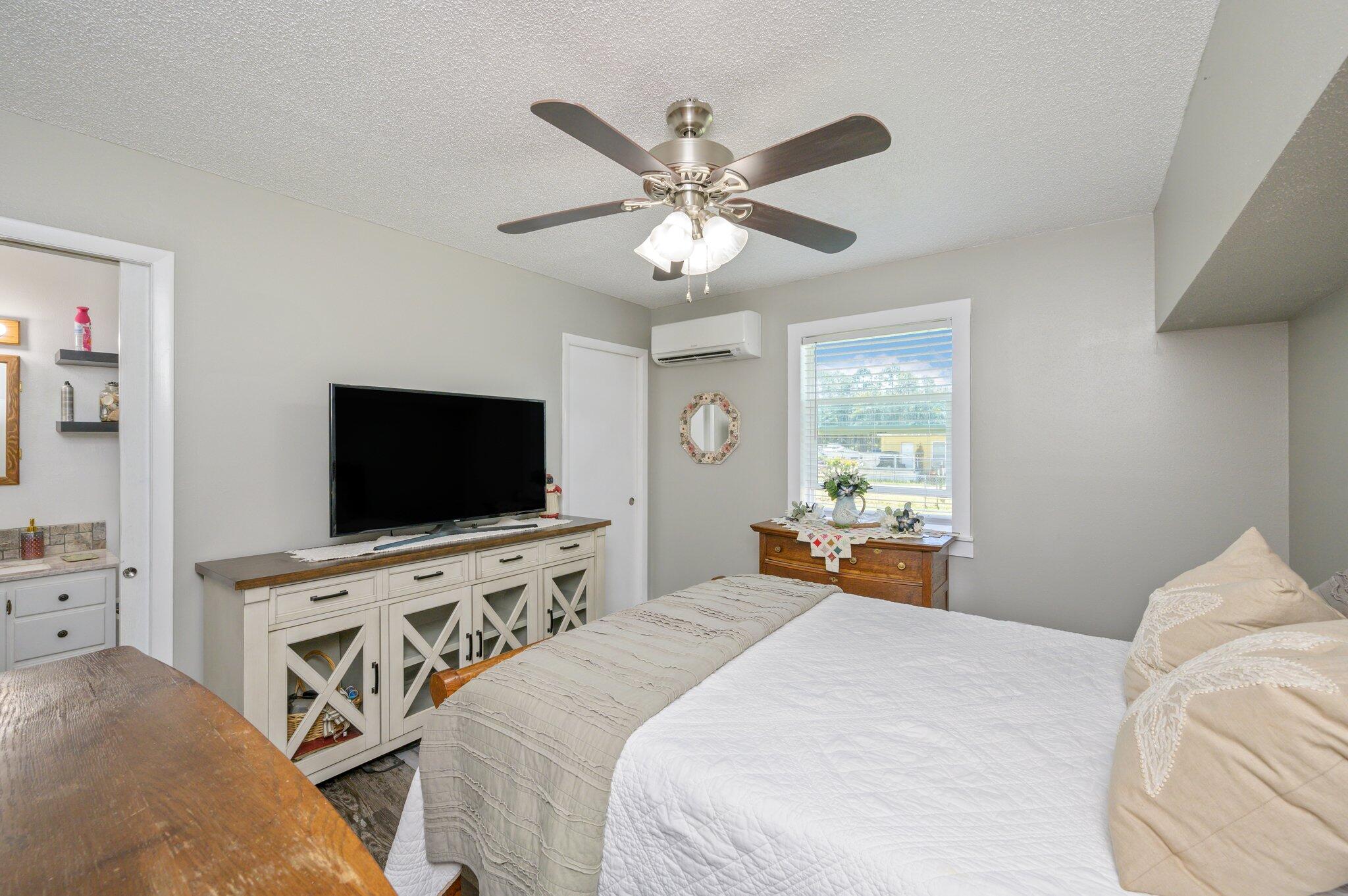 SEASHORE VILLAGE - Residential