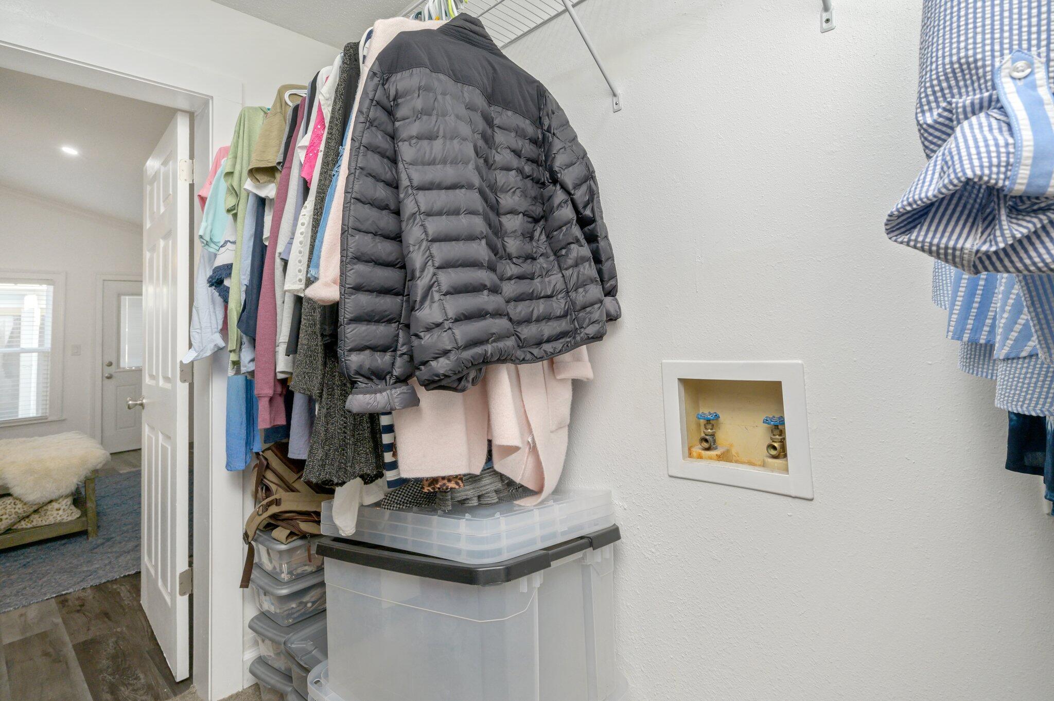 SEASHORE VILLAGE - Residential