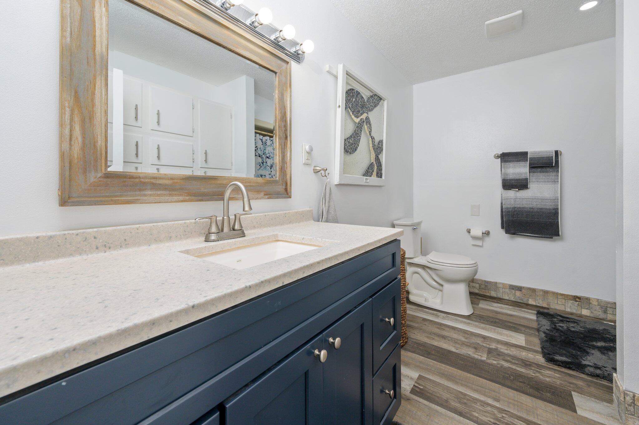 SEASHORE VILLAGE - Residential