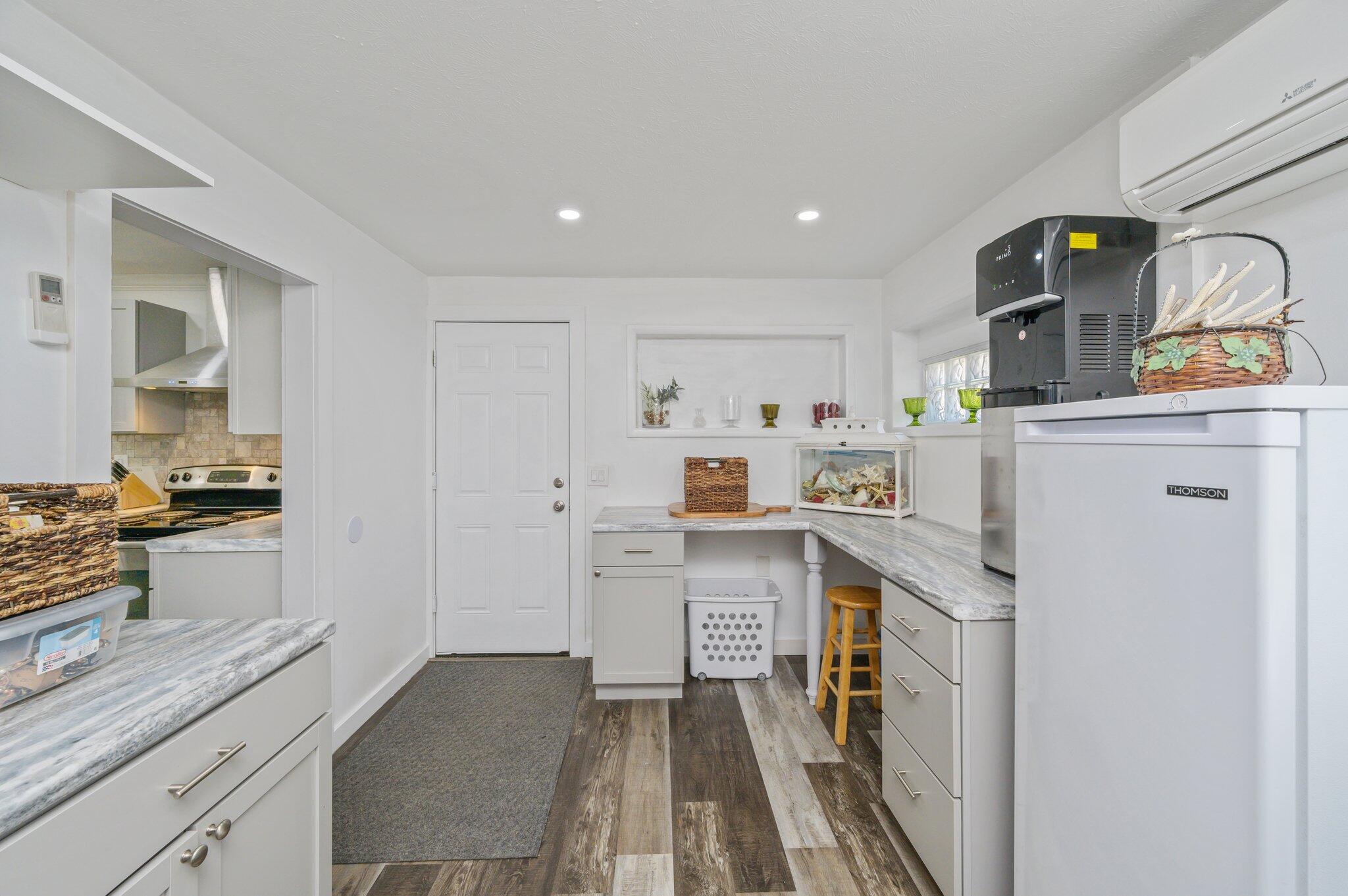 SEASHORE VILLAGE - Residential