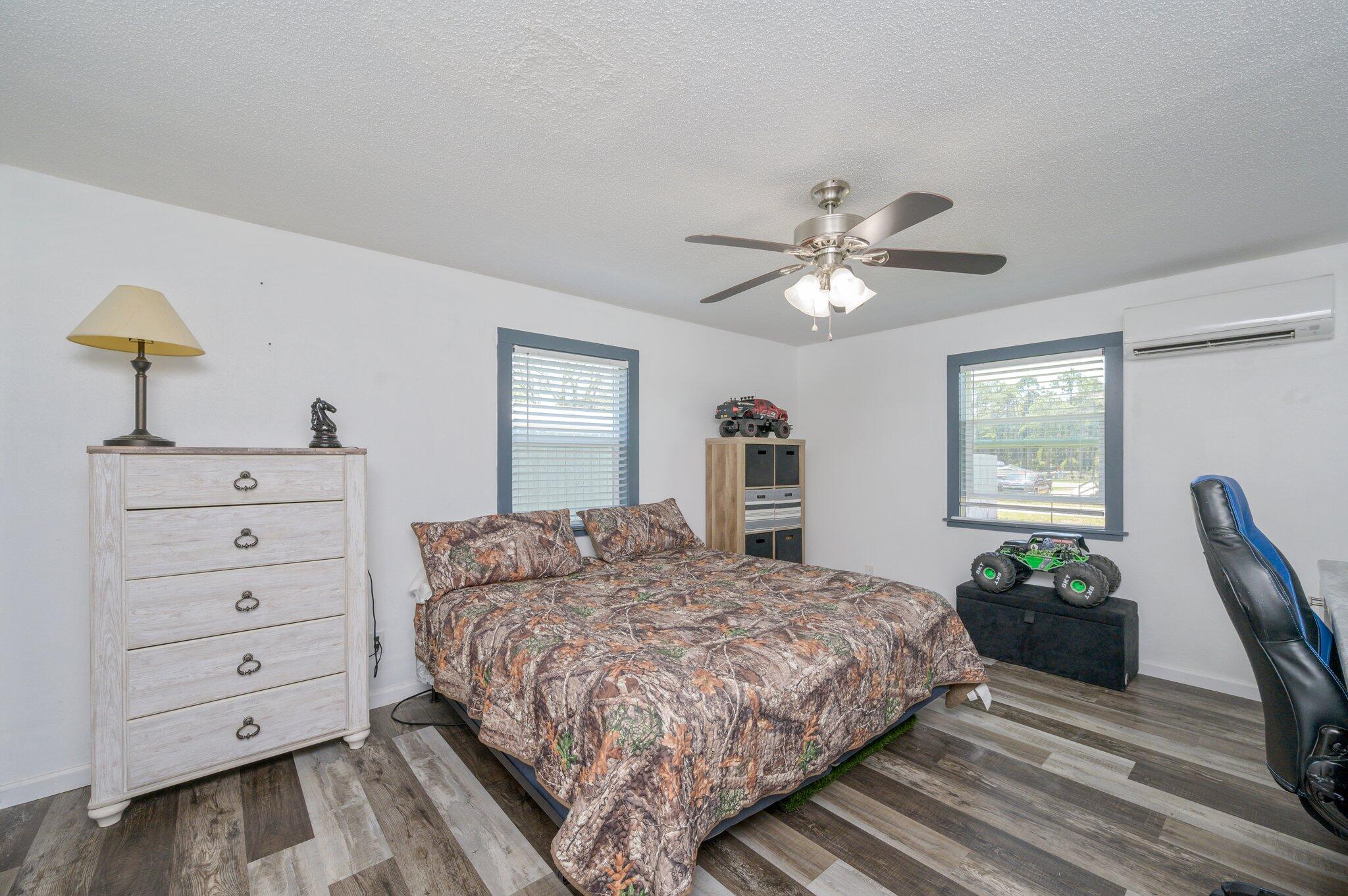 SEASHORE VILLAGE - Residential