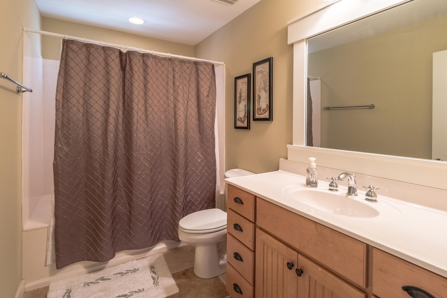 LAUREL GROVE - Residential