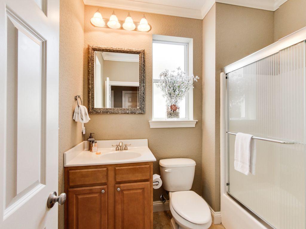 VILLAGES OF CRYSTAL BEACH - Residential