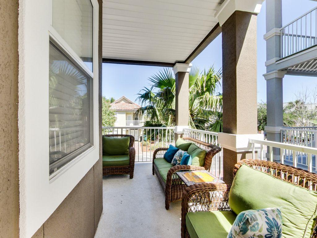 VILLAGES OF CRYSTAL BEACH - Residential