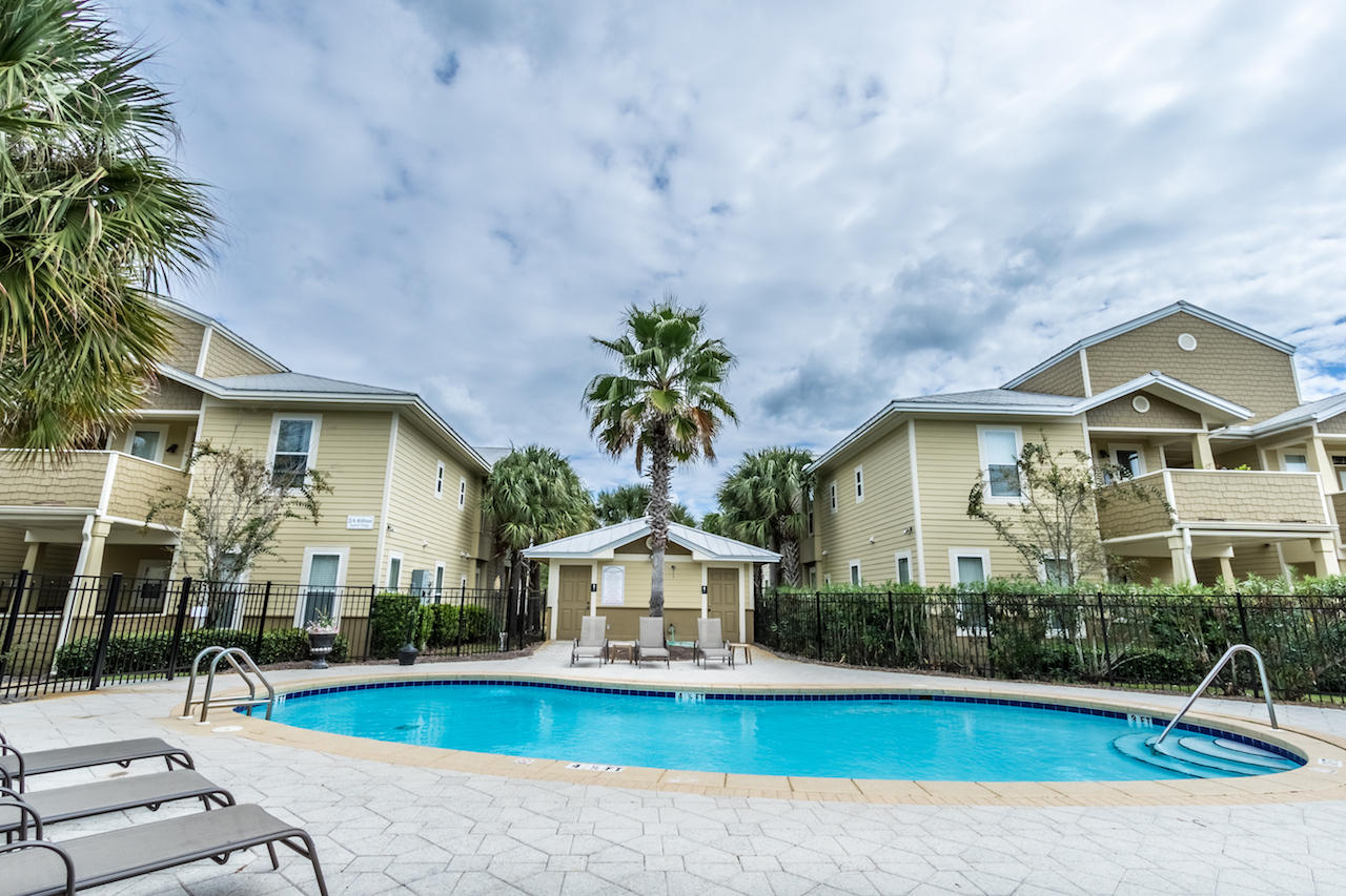 TOPSAIL VILLAGE - Residential