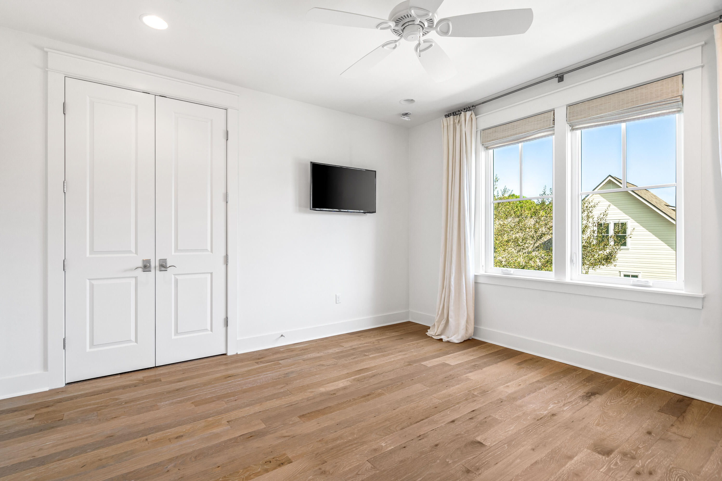 WATERSOUND ORIGINS - Residential Lease