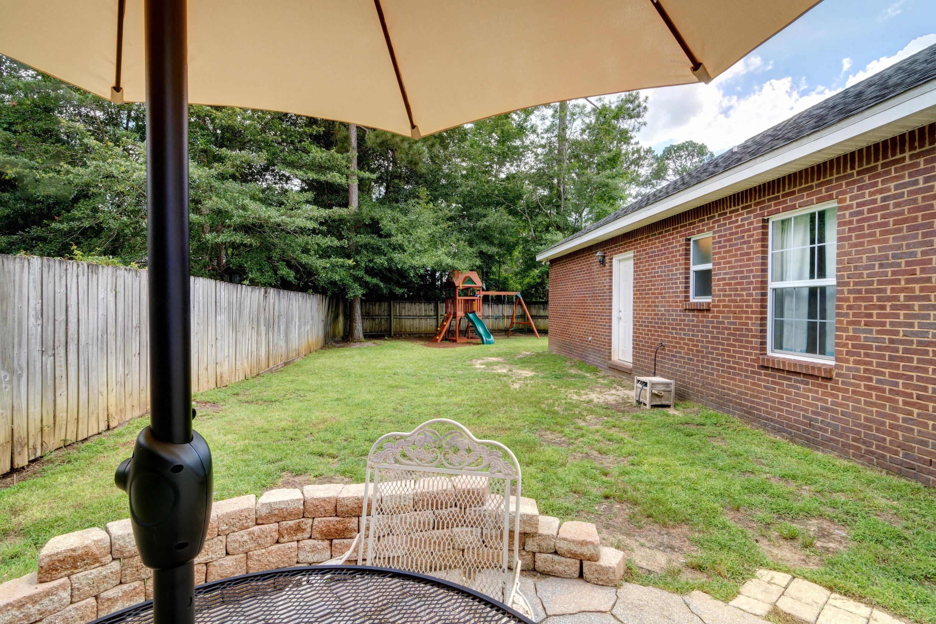 QUIET OAKS S/D - Residential