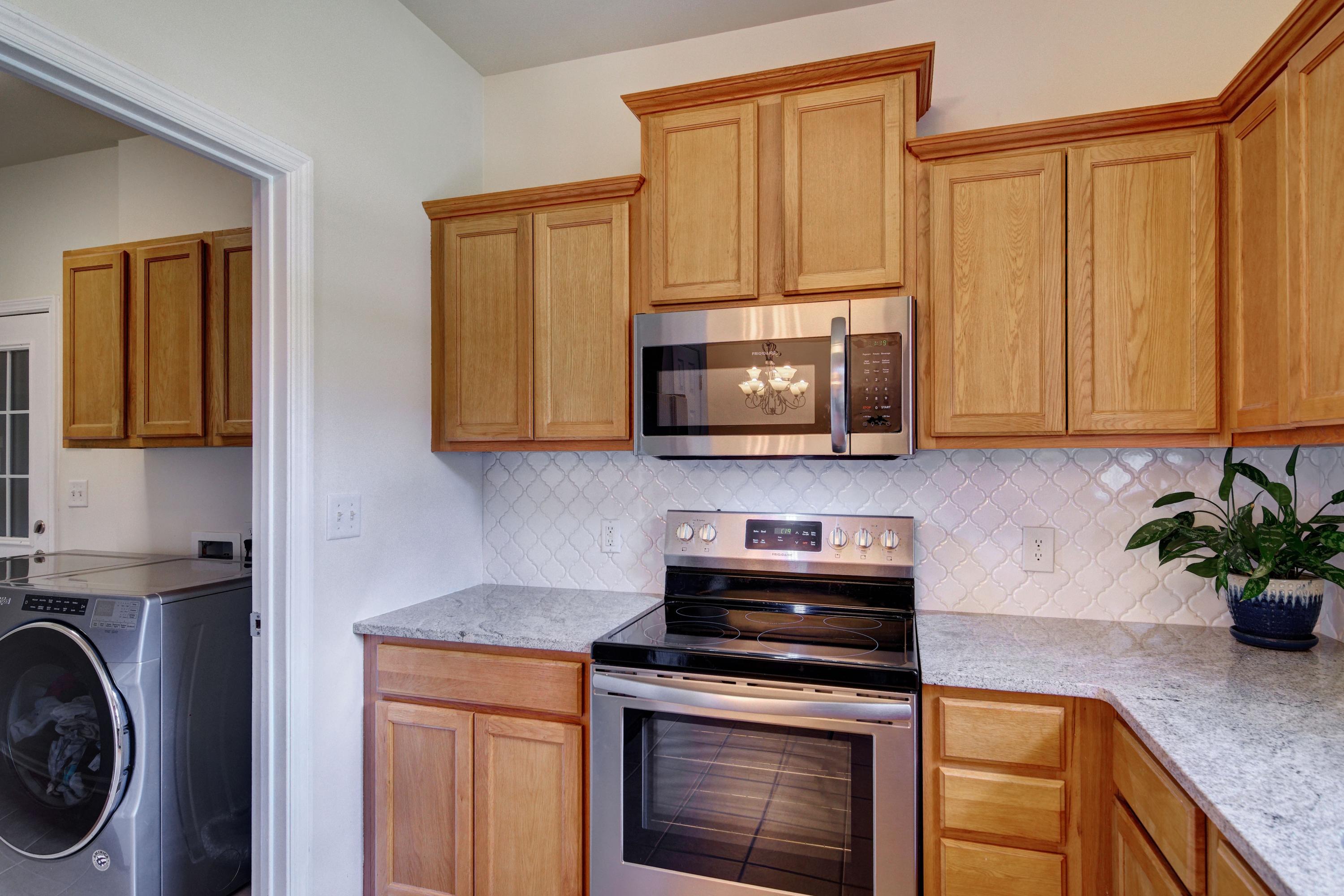 QUIET OAKS S/D - Residential