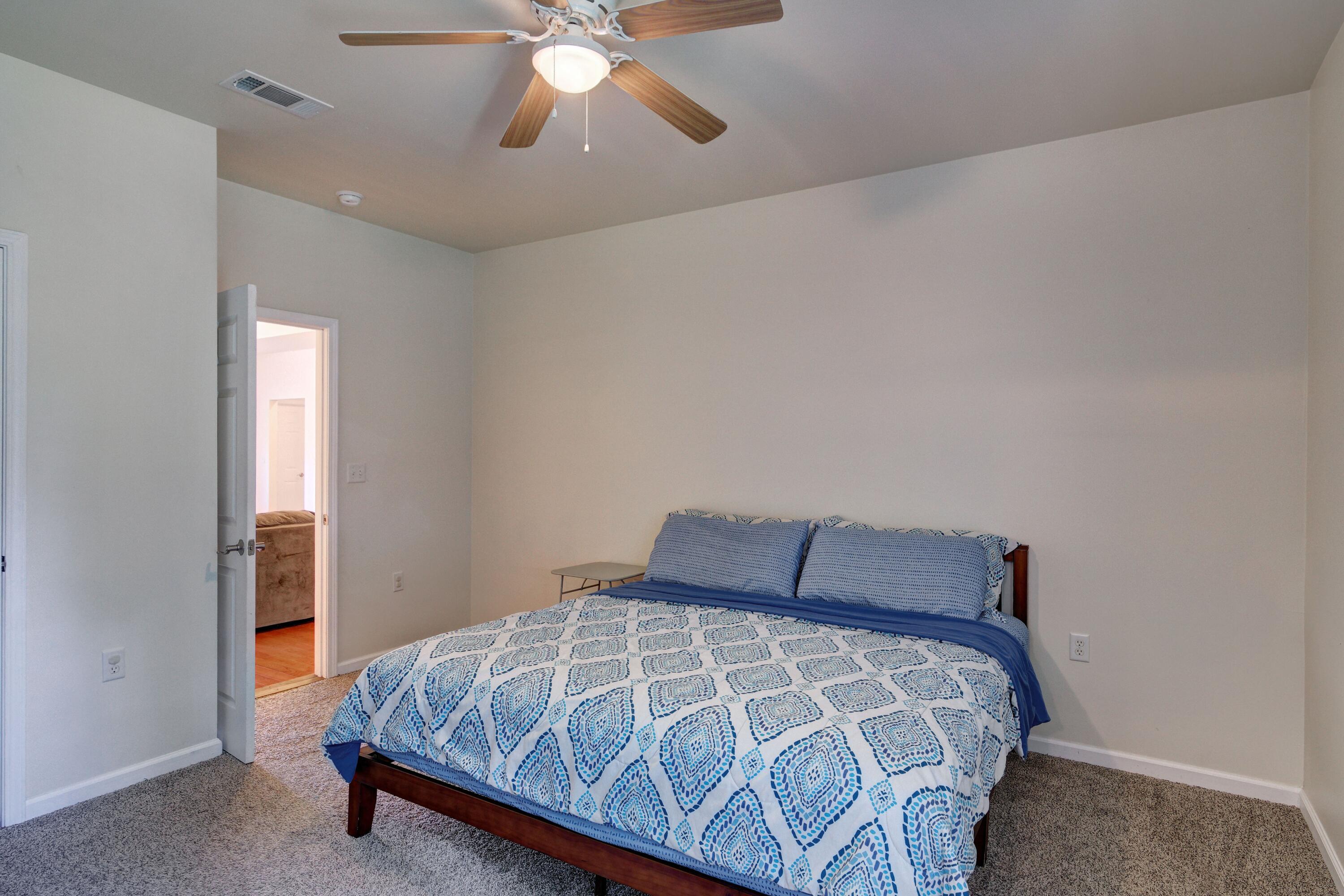 QUIET OAKS S/D - Residential