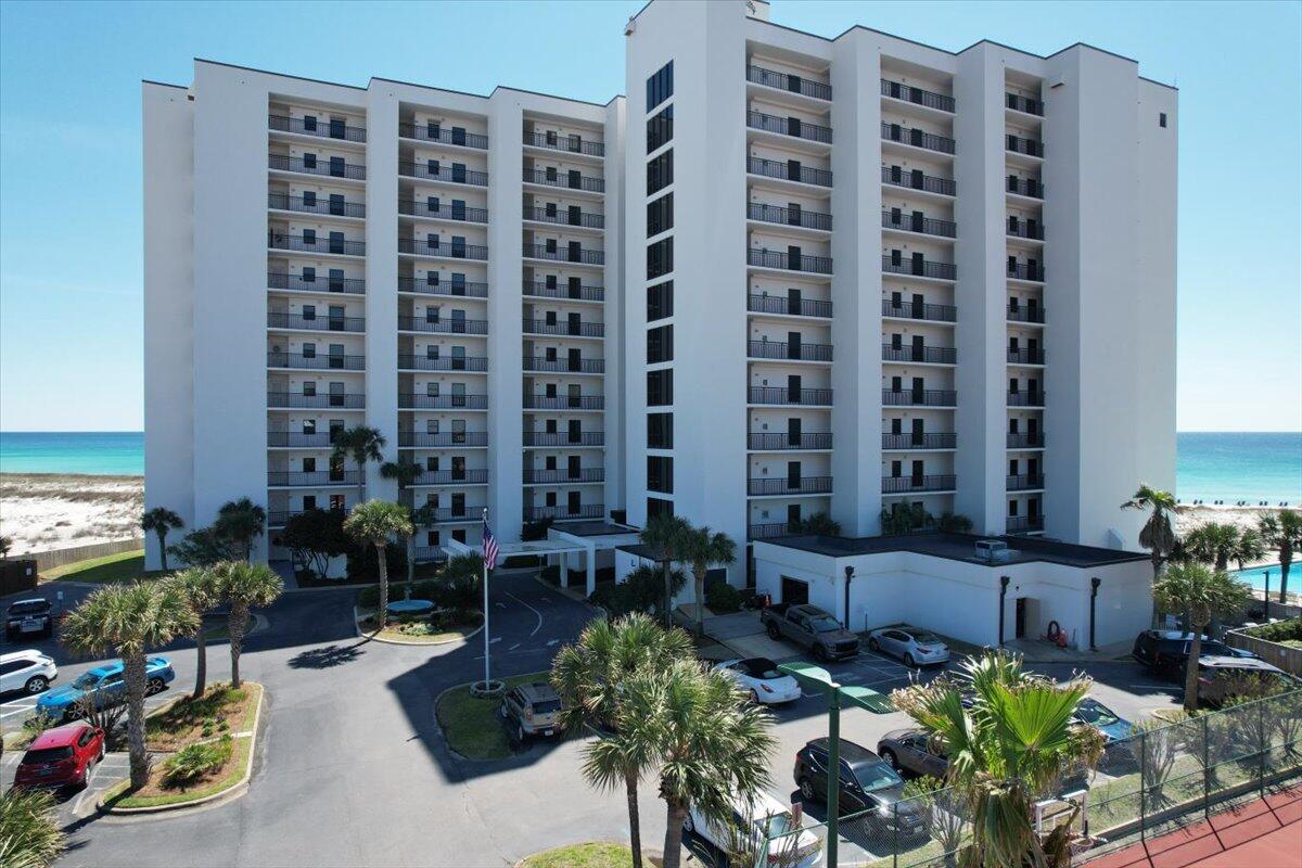 NAVARRE TOWERS CONDO - Residential