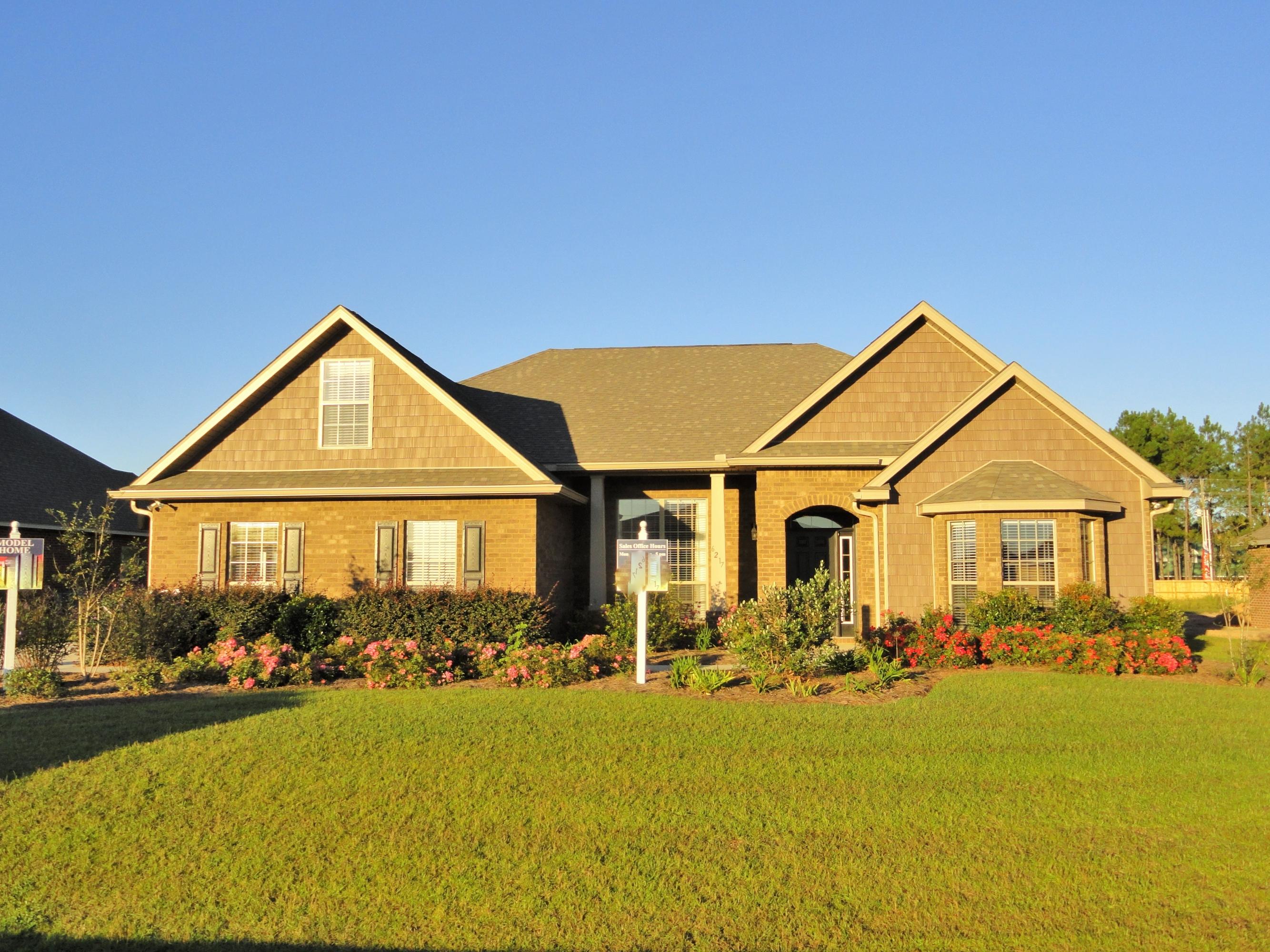 BROWNSTONE MANOR - Residential