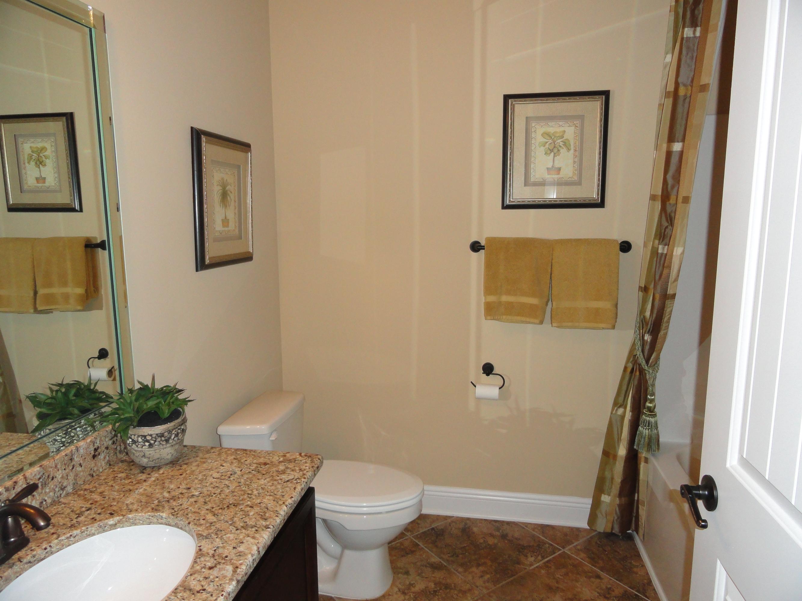 BROWNSTONE MANOR - Residential