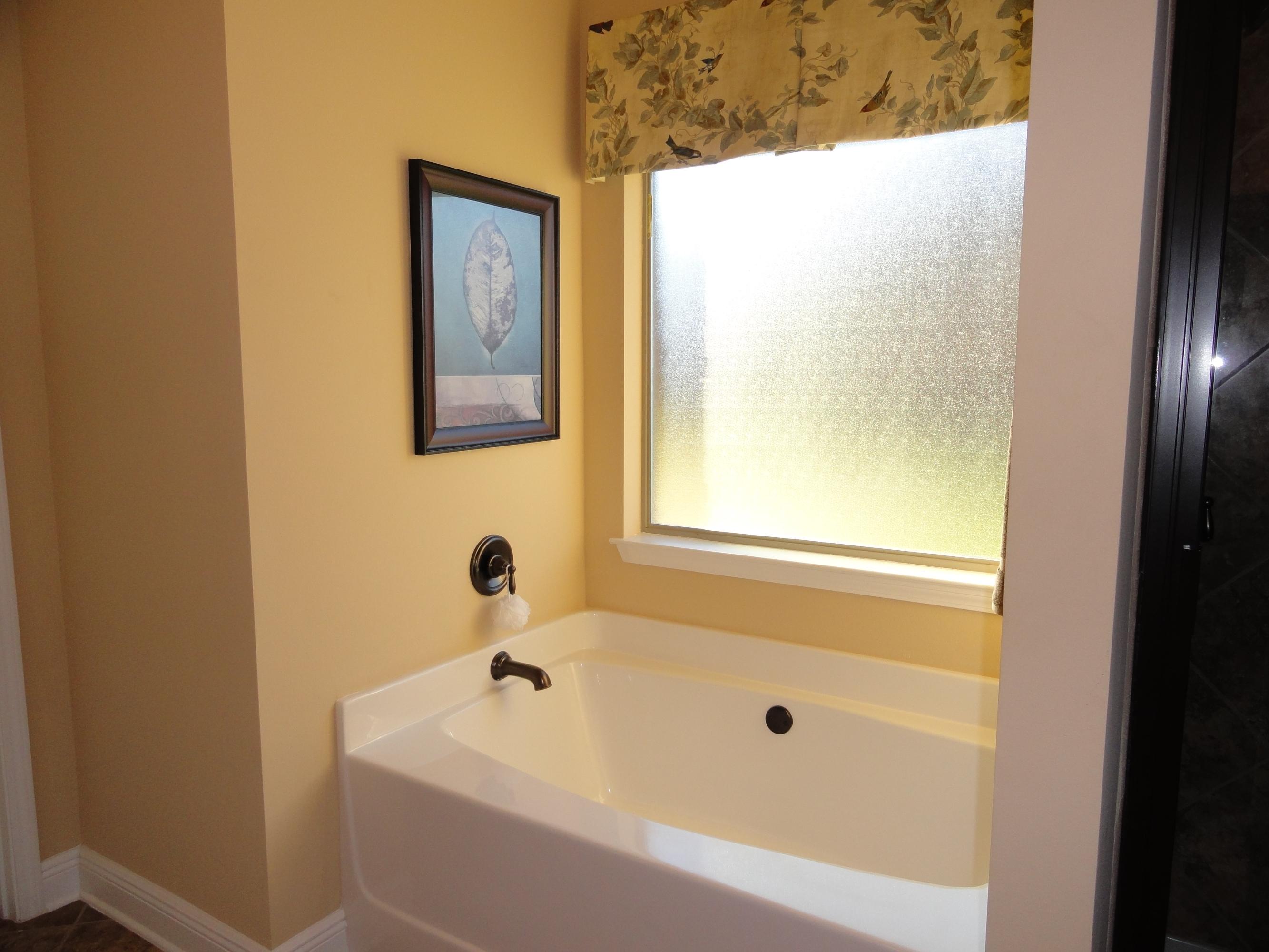 BROWNSTONE MANOR - Residential