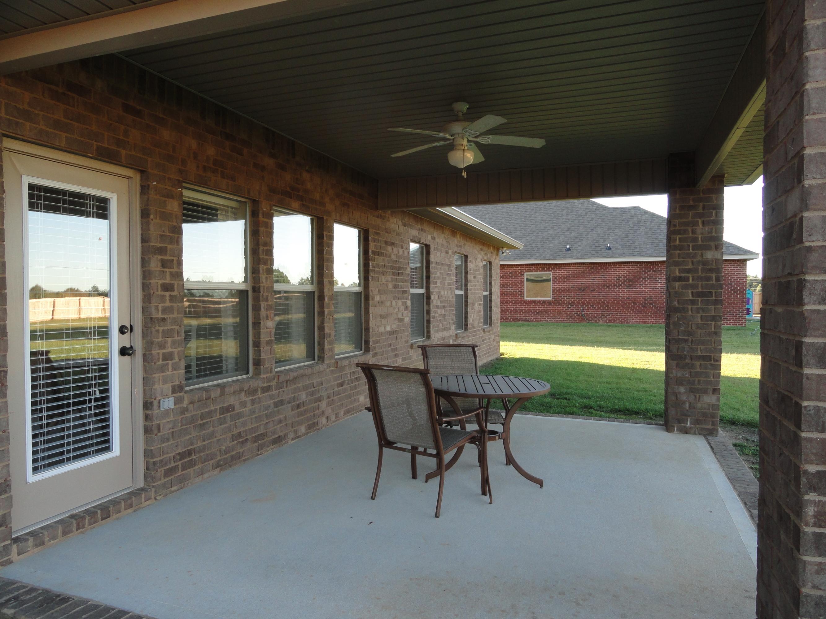 BROWNSTONE MANOR - Residential