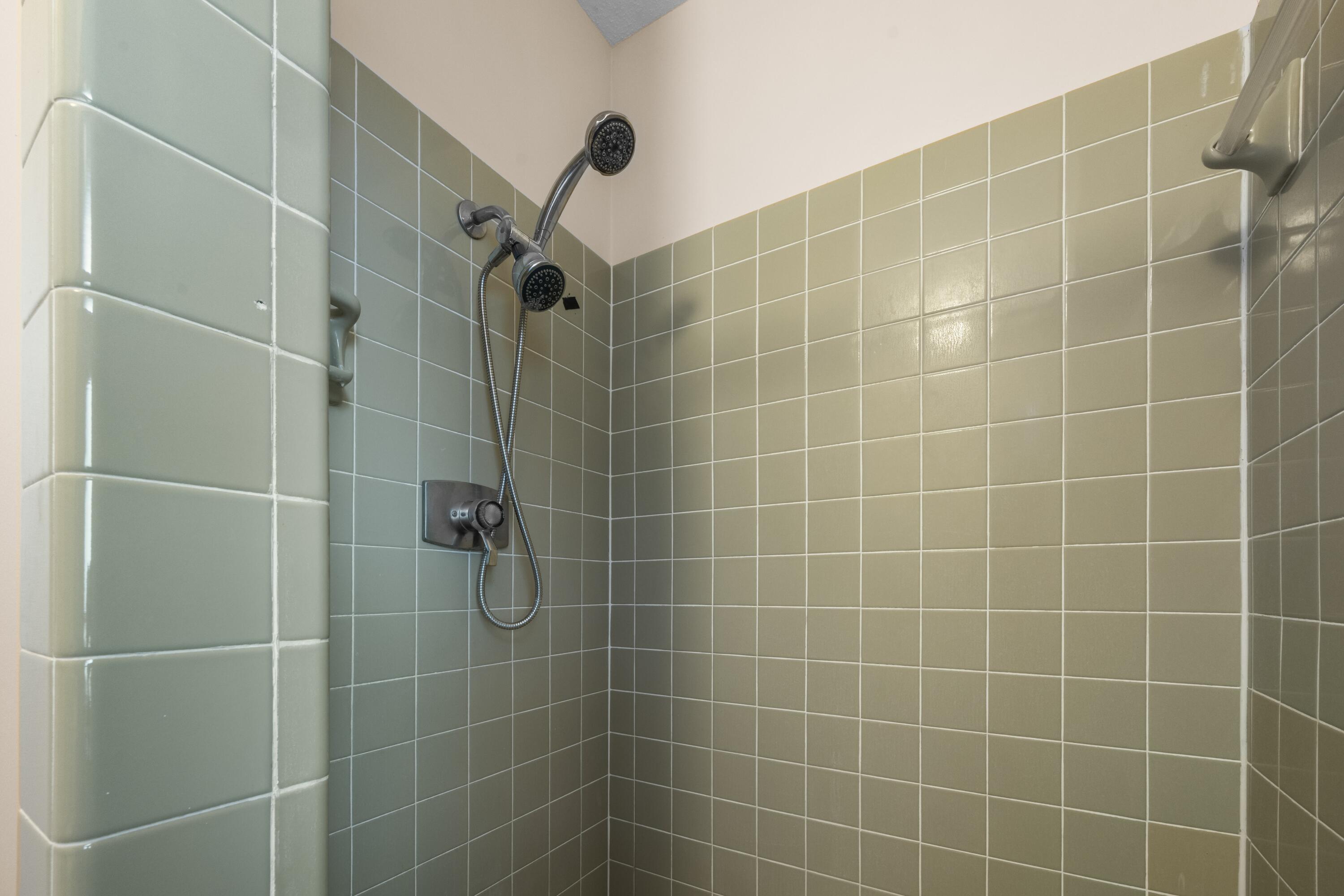 FOREST PARK EAST UNIT 2 - Residential