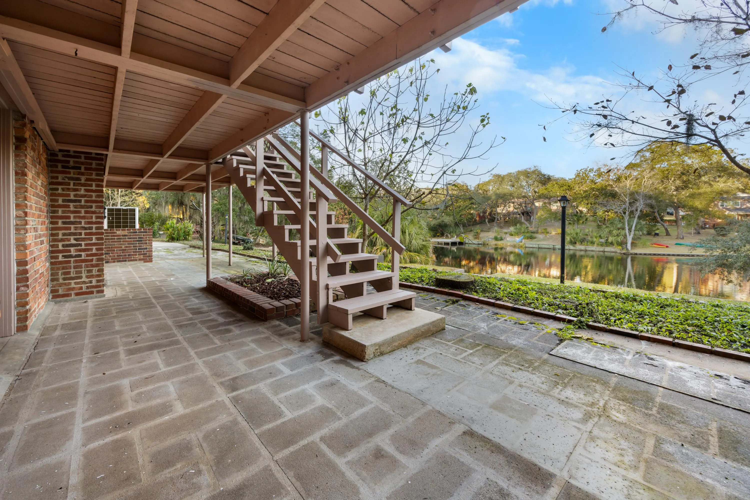 Fort Walton Beach, Florida 32547, United States, 4 Bedrooms Bedrooms, ,3 BathroomsBathrooms,Residential,Active,256371