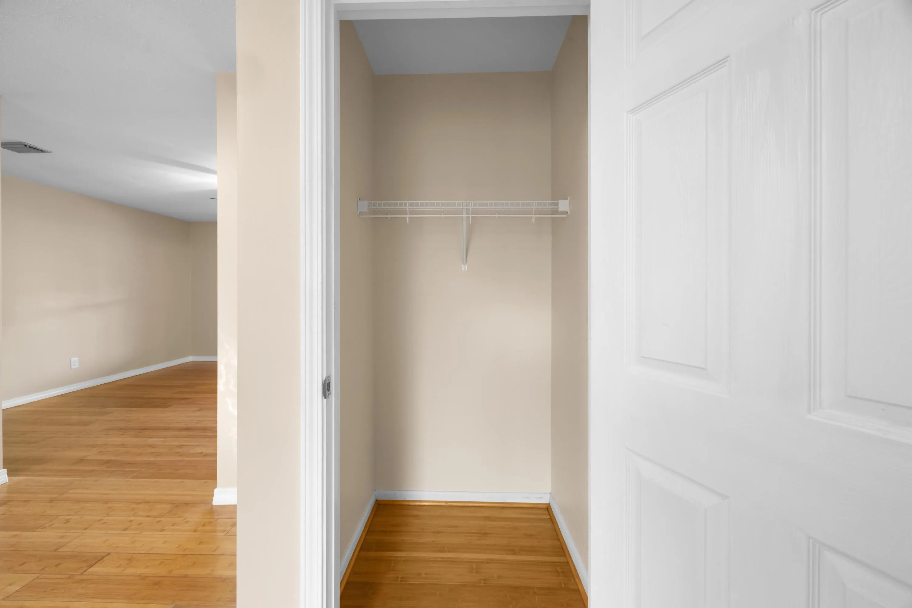 Fort Walton Beach, Florida 32547, United States, 4 Bedrooms Bedrooms, ,3 BathroomsBathrooms,Residential,Active,256371