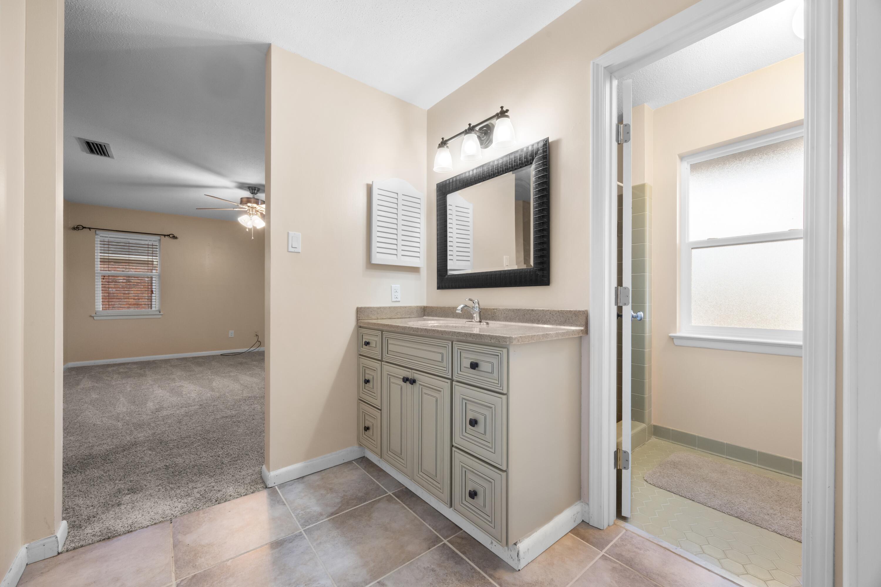 FOREST PARK EAST UNIT 2 - Residential