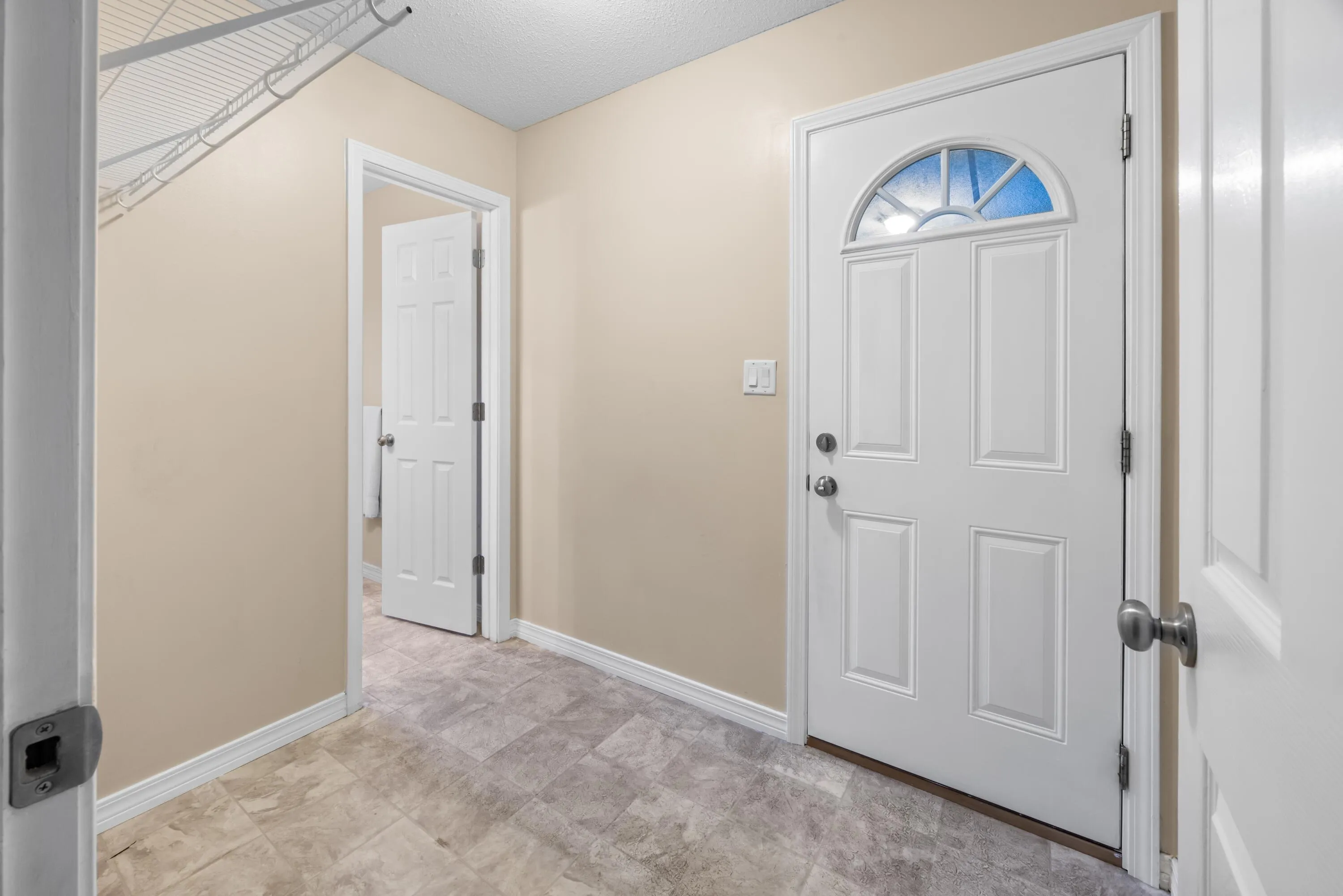 Fort Walton Beach, Florida 32547, United States, 4 Bedrooms Bedrooms, ,3 BathroomsBathrooms,Residential,Active,256371