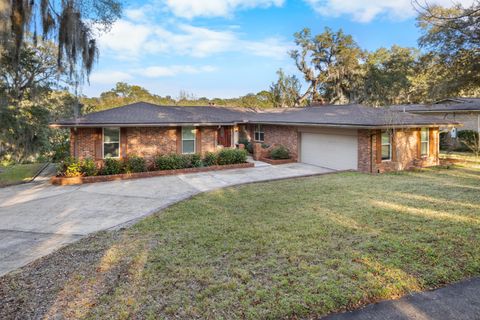 Photo of 9 NW Sherwood Road, Fort Walton Beach, FL 32547 (MLS # 991290)