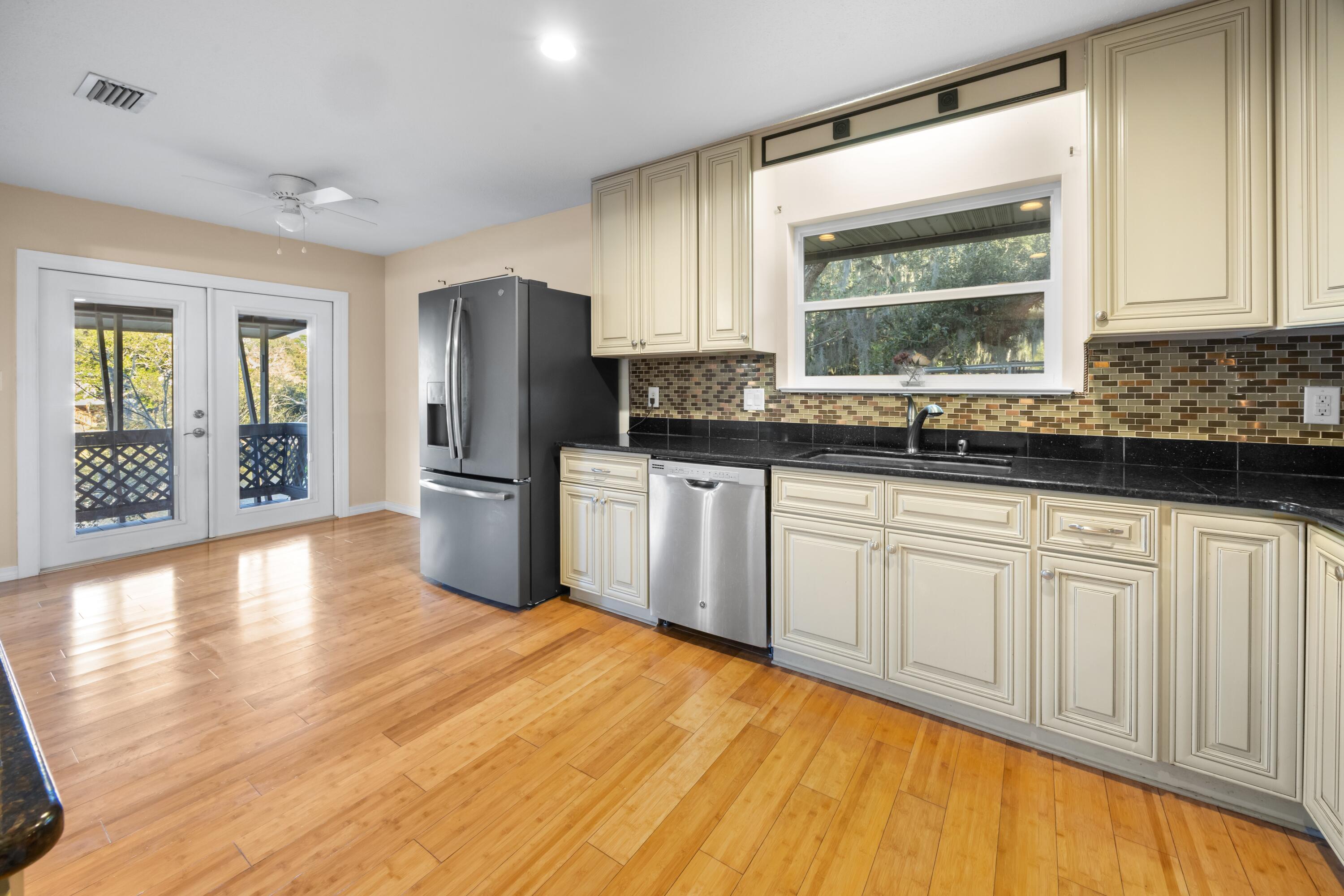 FOREST PARK EAST UNIT 2 - Residential